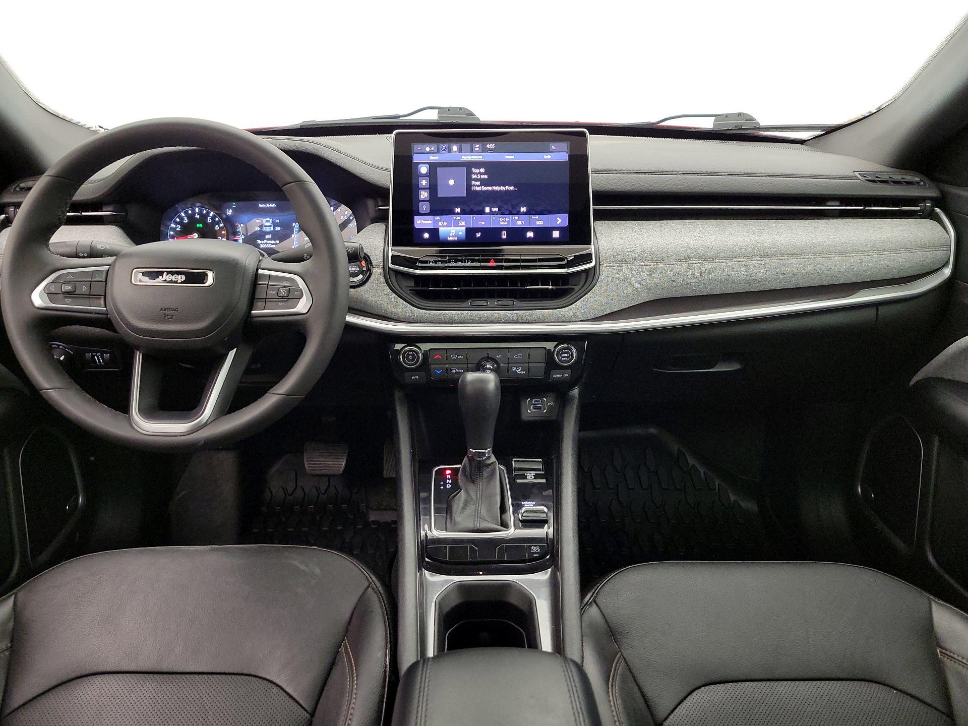 Thumbnail: 2023 Jeep Compass - 9