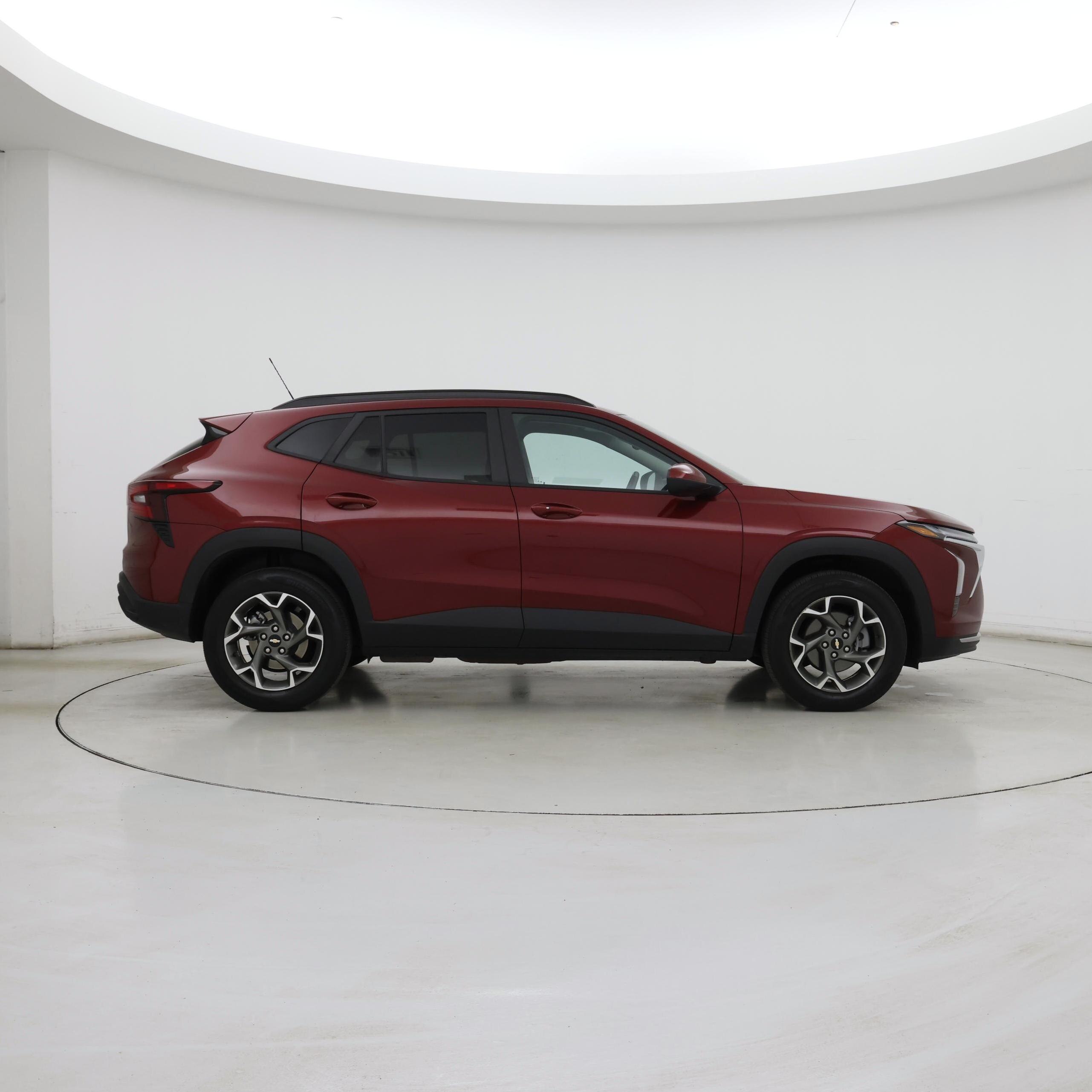 Thumbnail: 2025 Chevrolet Trax - 7