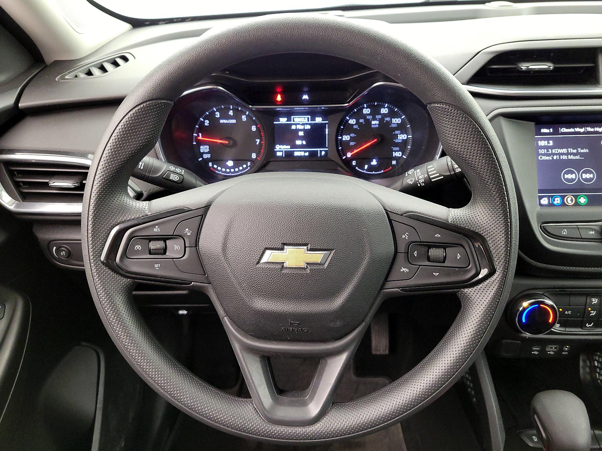 Thumbnail: 2023 Chevrolet TrailBlazer - 10