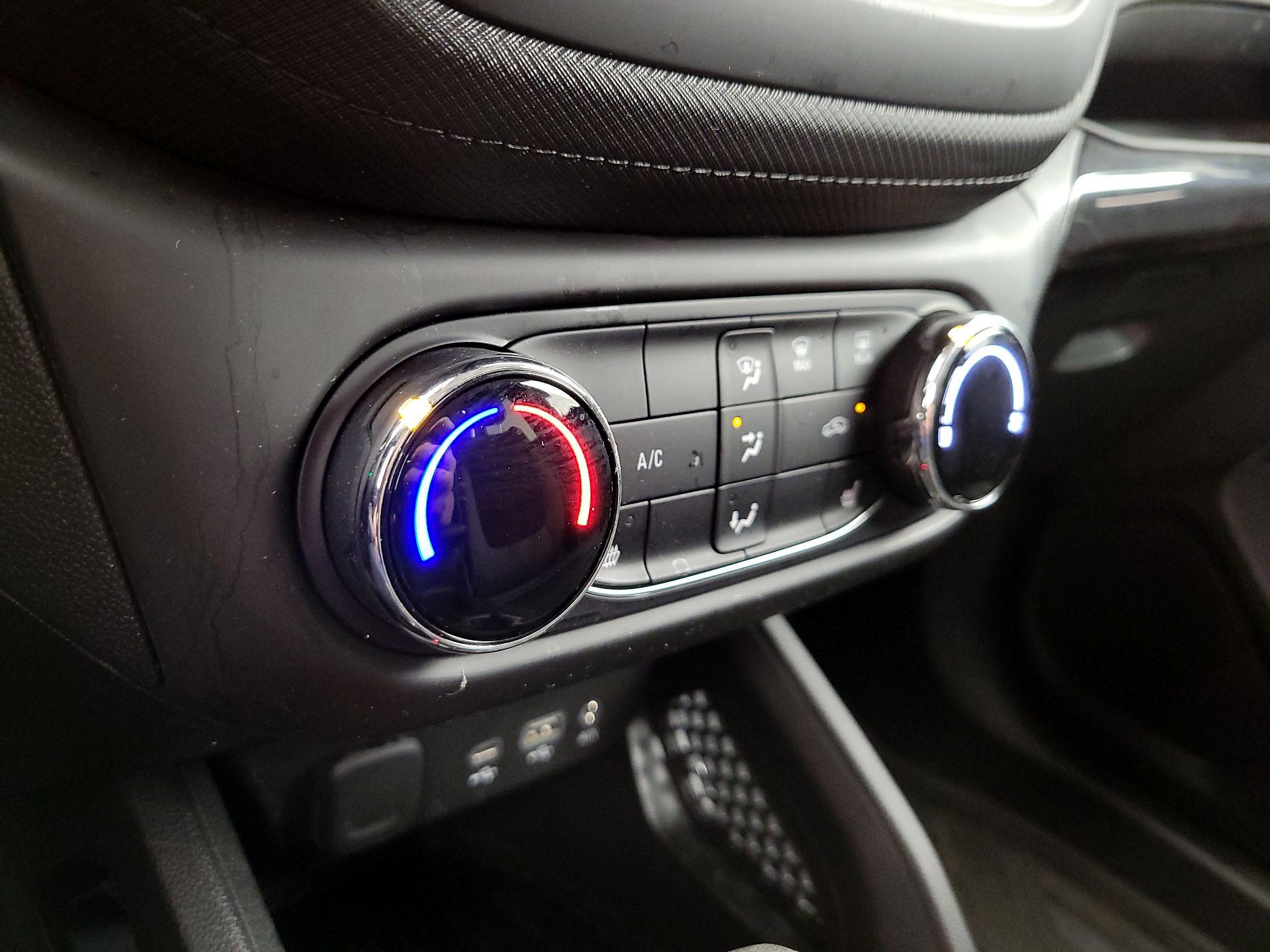 Thumbnail: 2023 Chevrolet TrailBlazer - 16