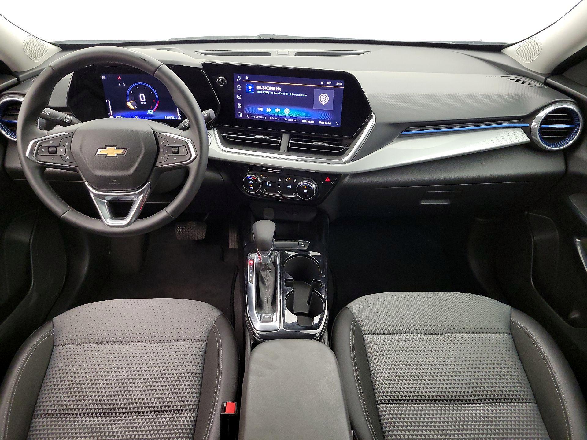 Thumbnail: 2025 Chevrolet Trax - 9
