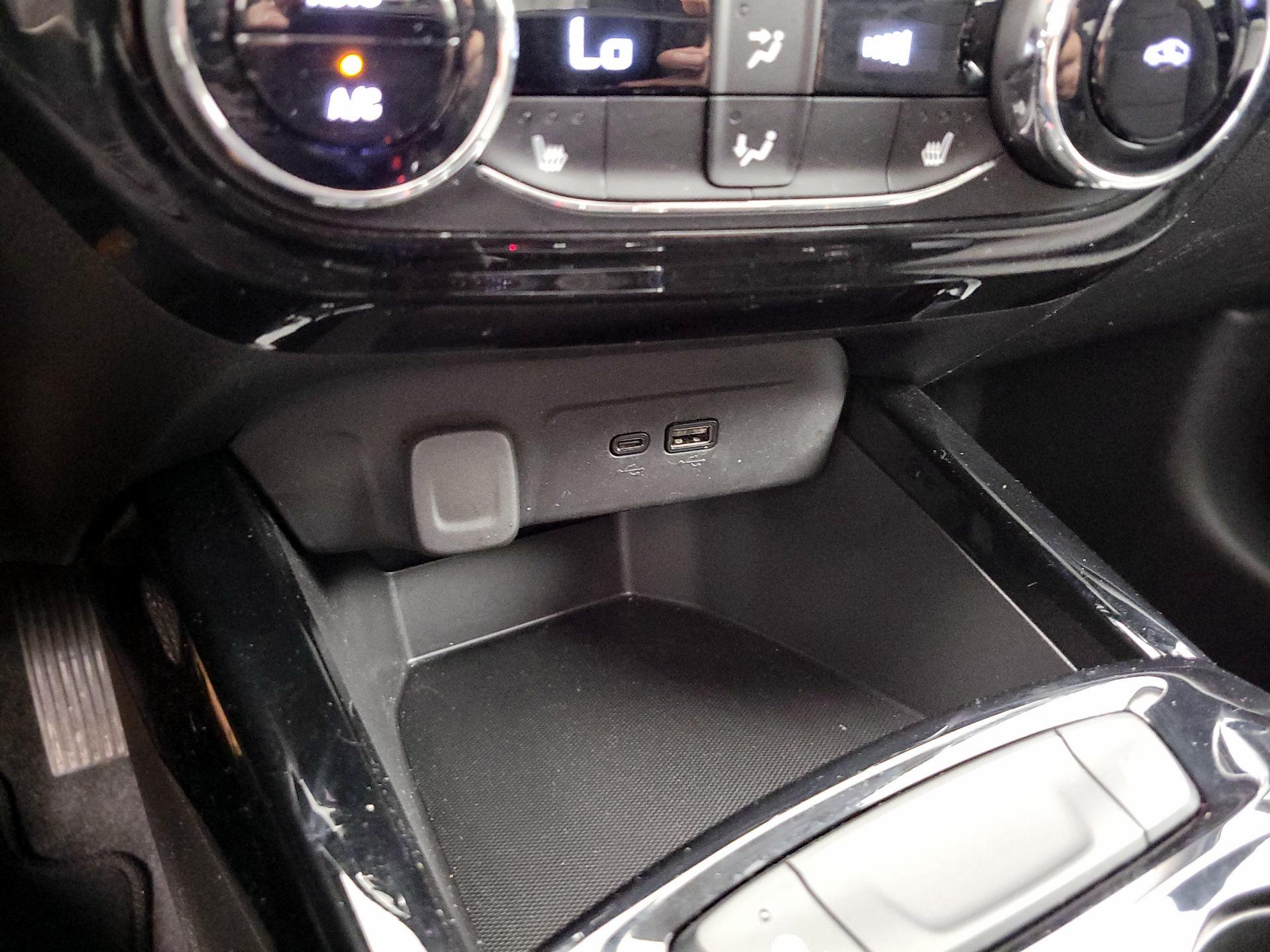 Thumbnail: 2025 Chevrolet Trax - 18