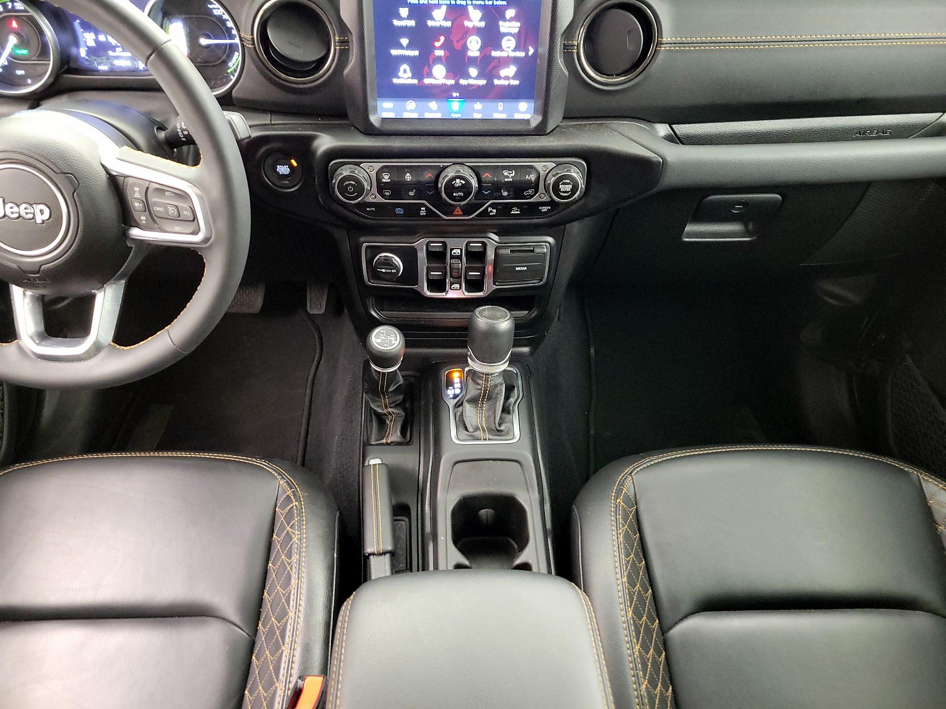 Thumbnail: 2023 Jeep Wrangler - 18