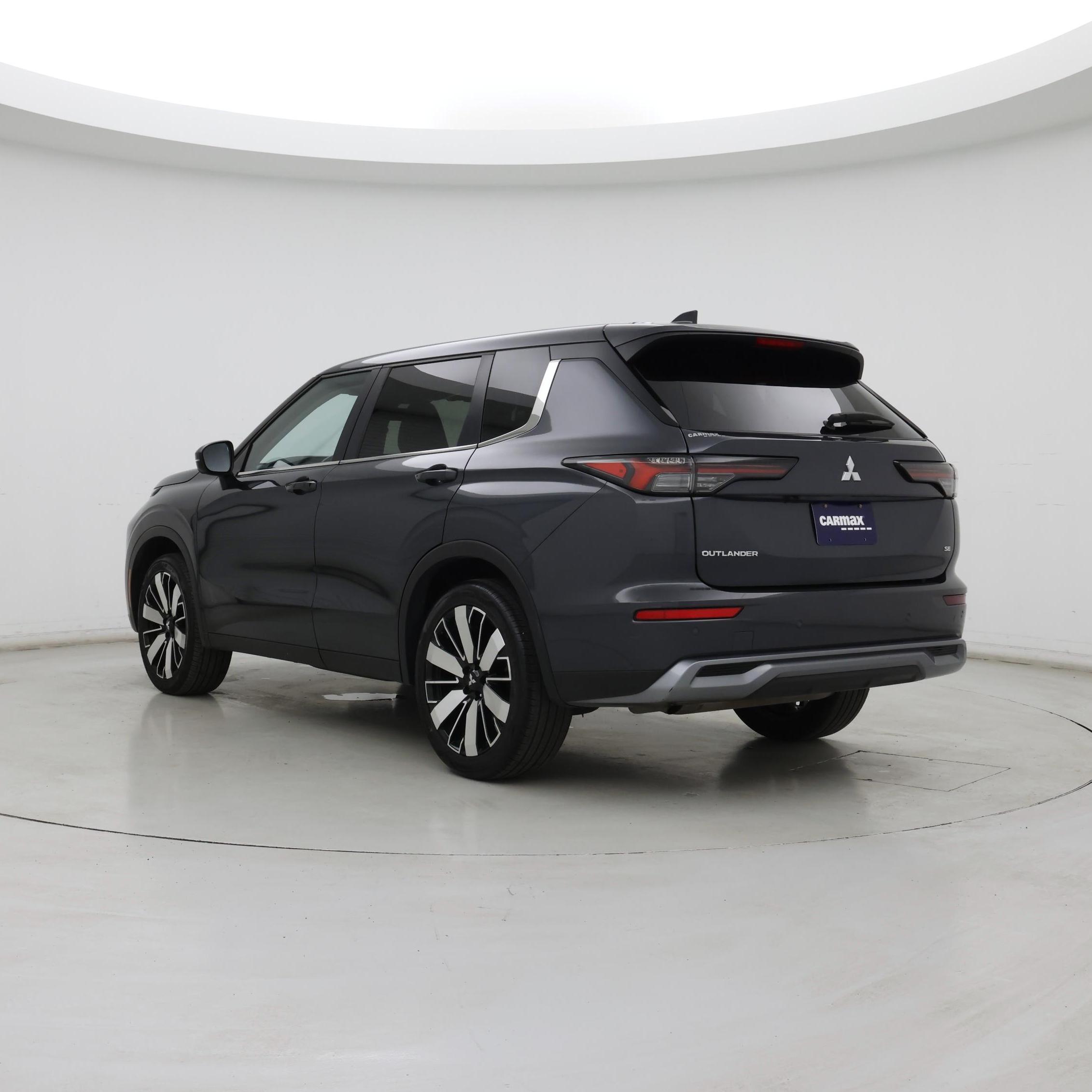 Thumbnail: 2025 Mitsubishi Outlander - 2