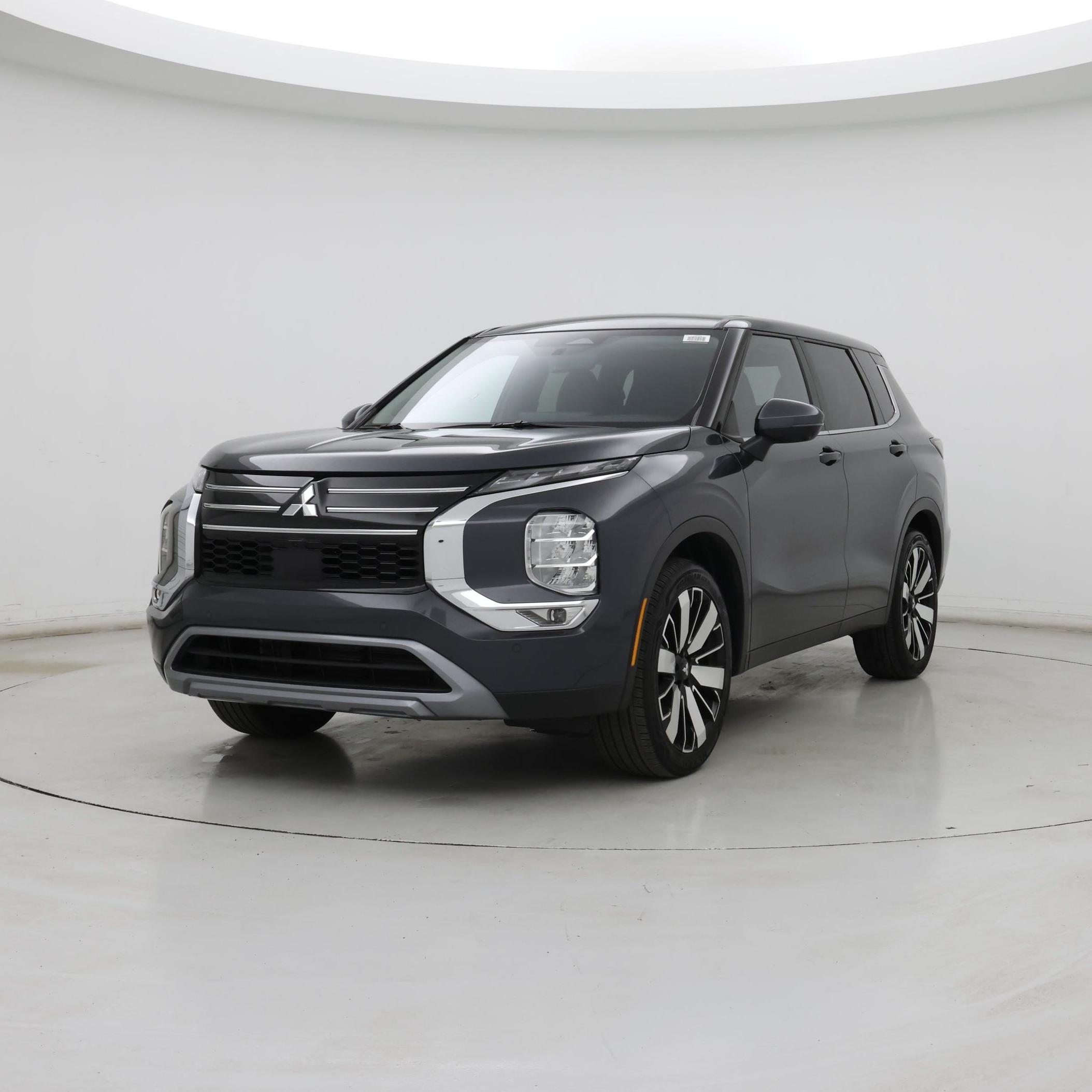Thumbnail: 2025 Mitsubishi Outlander - 4