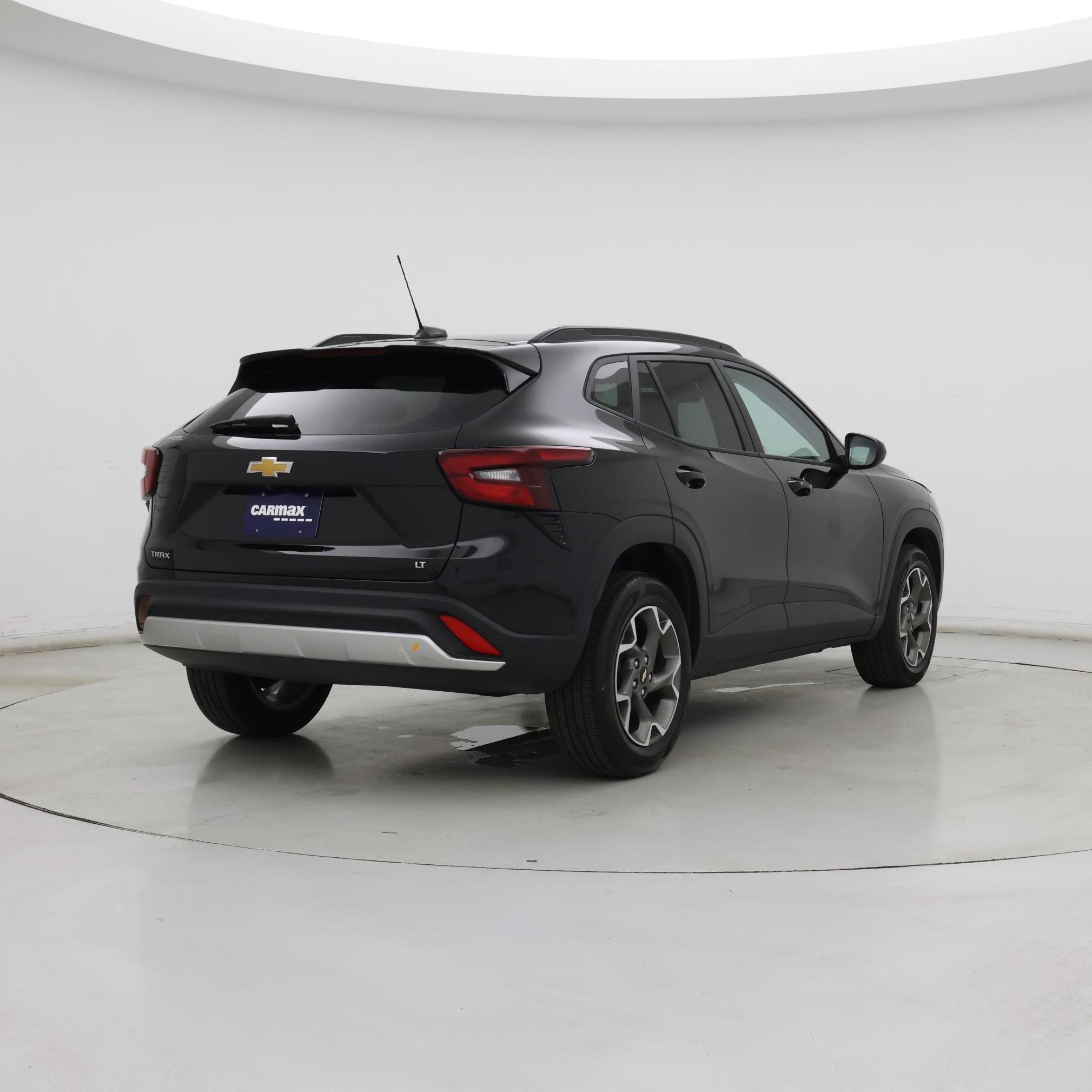 Thumbnail: 2025 Chevrolet Trax - 8