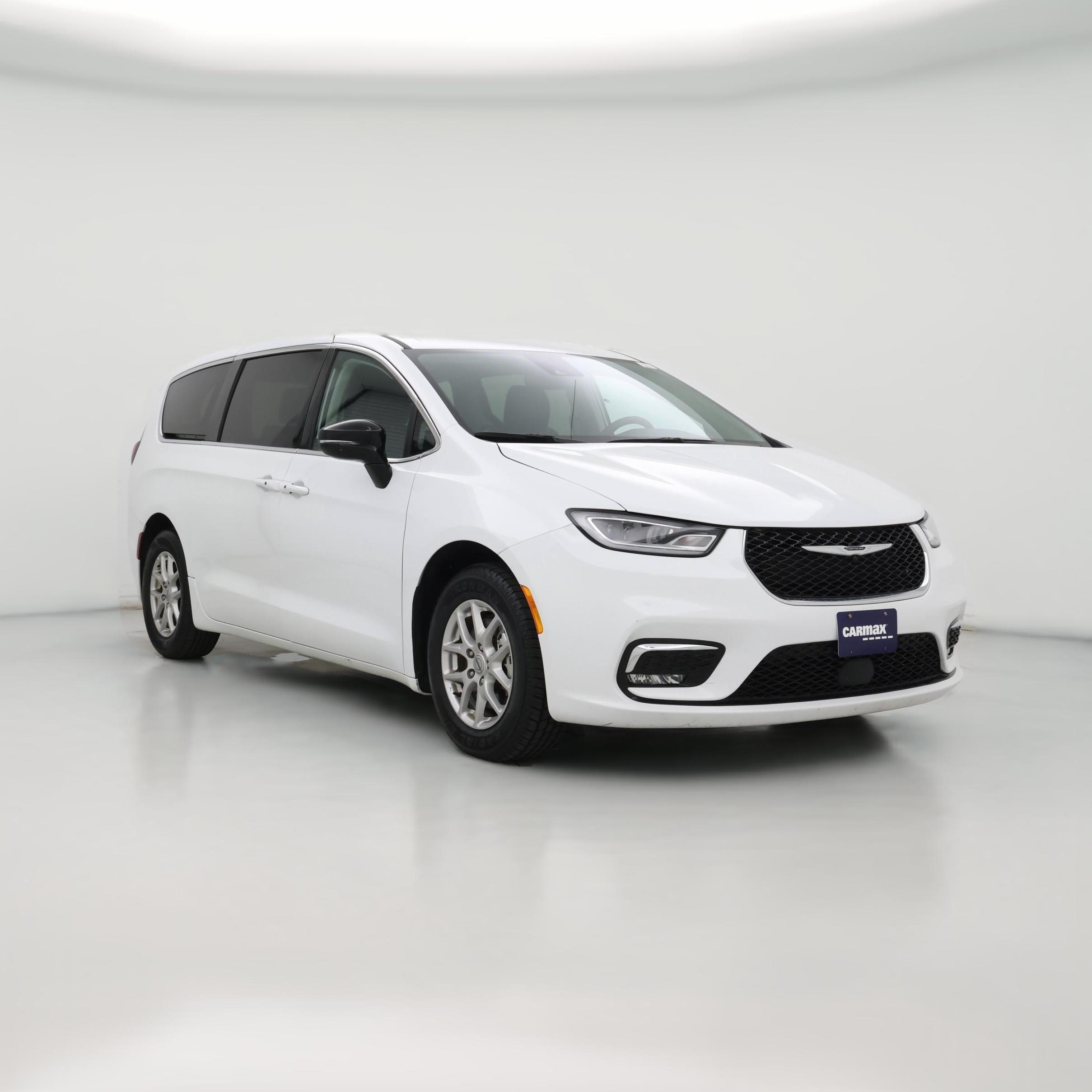 Thumbnail: 2024 Chrysler Pacifica - 1