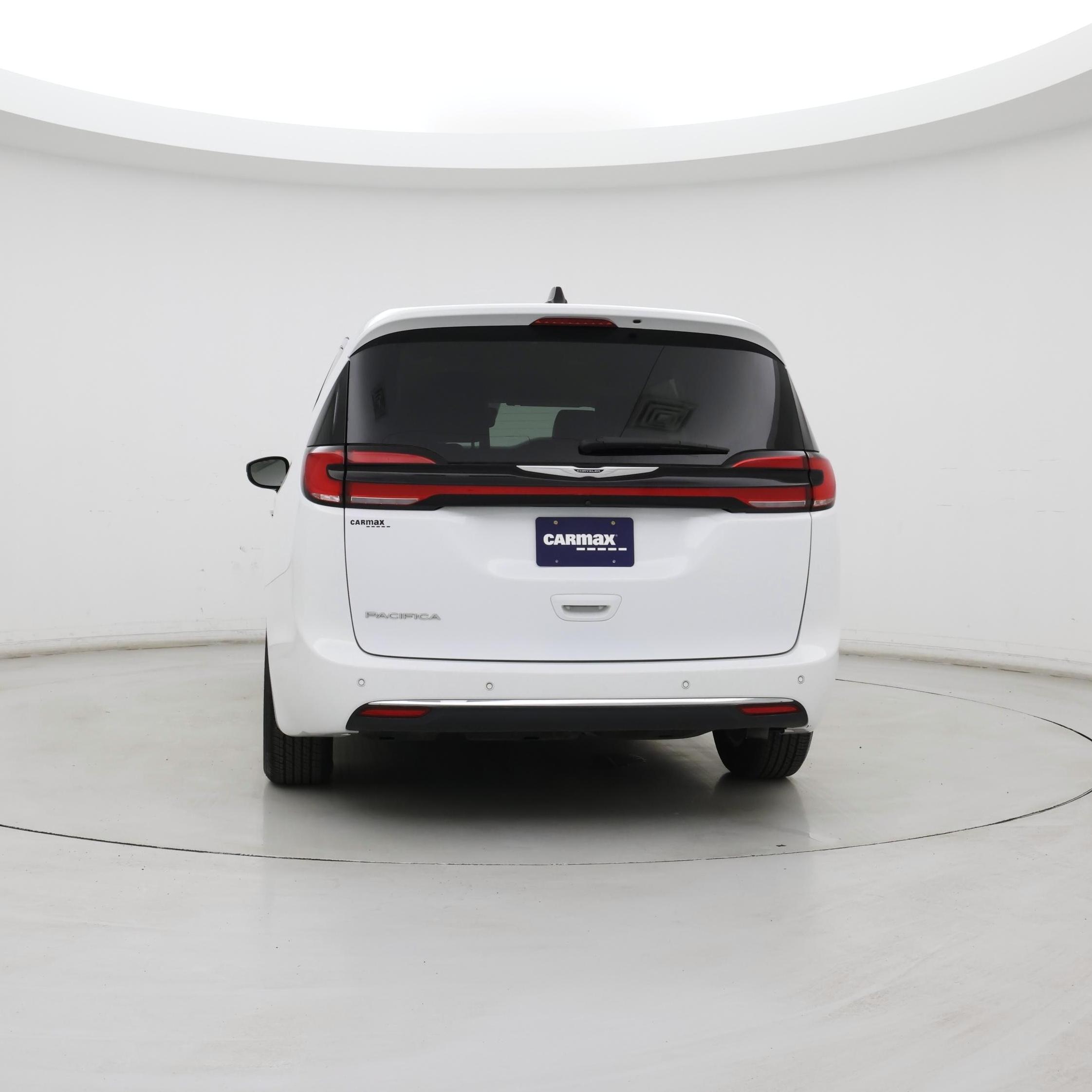 Thumbnail: 2024 Chrysler Pacifica - 6