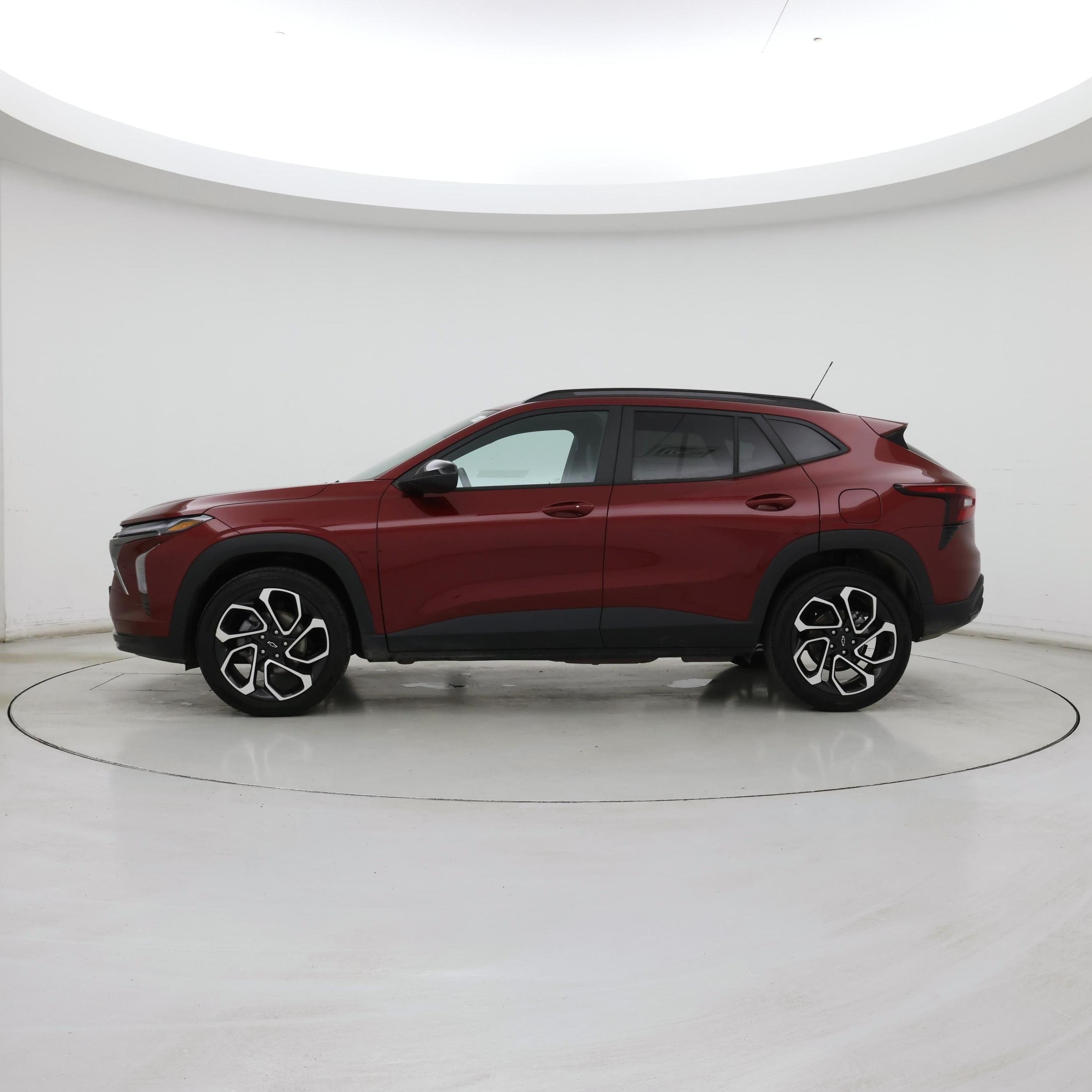 Thumbnail: 2025 Chevrolet Trax - 3