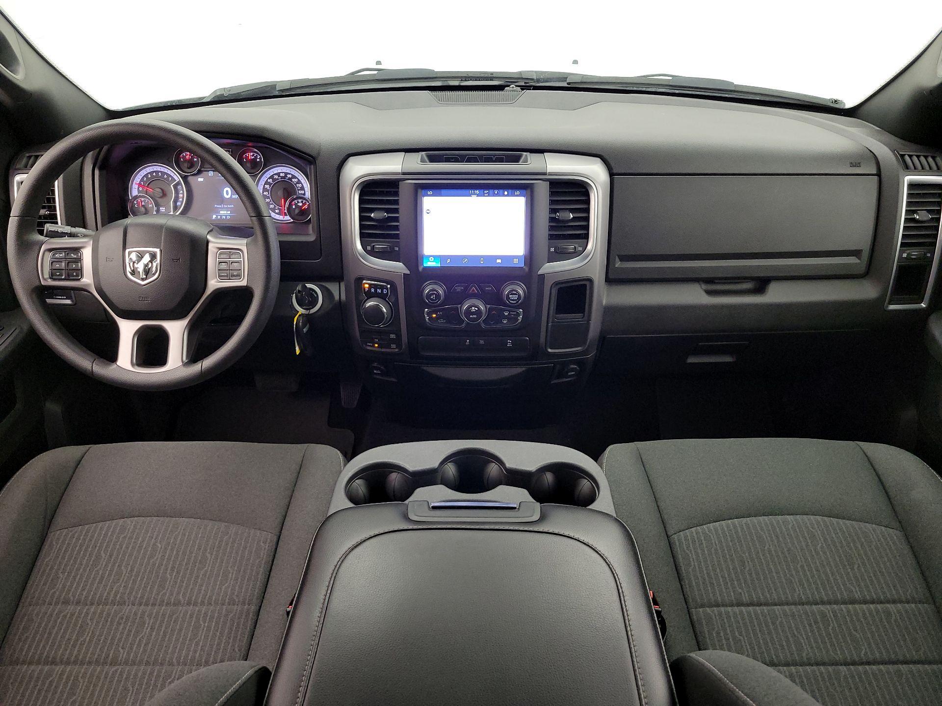 Thumbnail: 2022 RAM 1500 Classic - 9