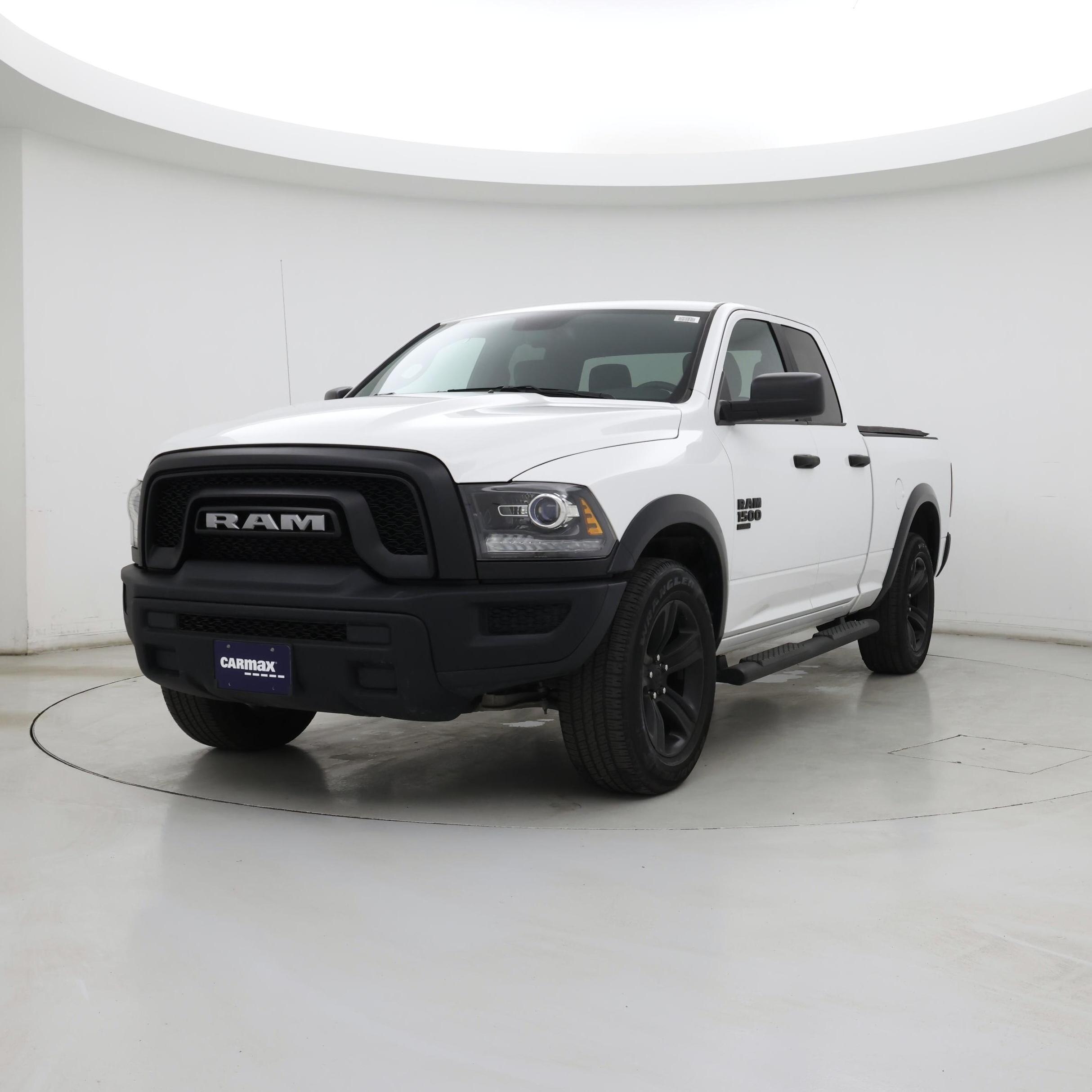 Thumbnail: 2022 RAM 1500 Classic - 4