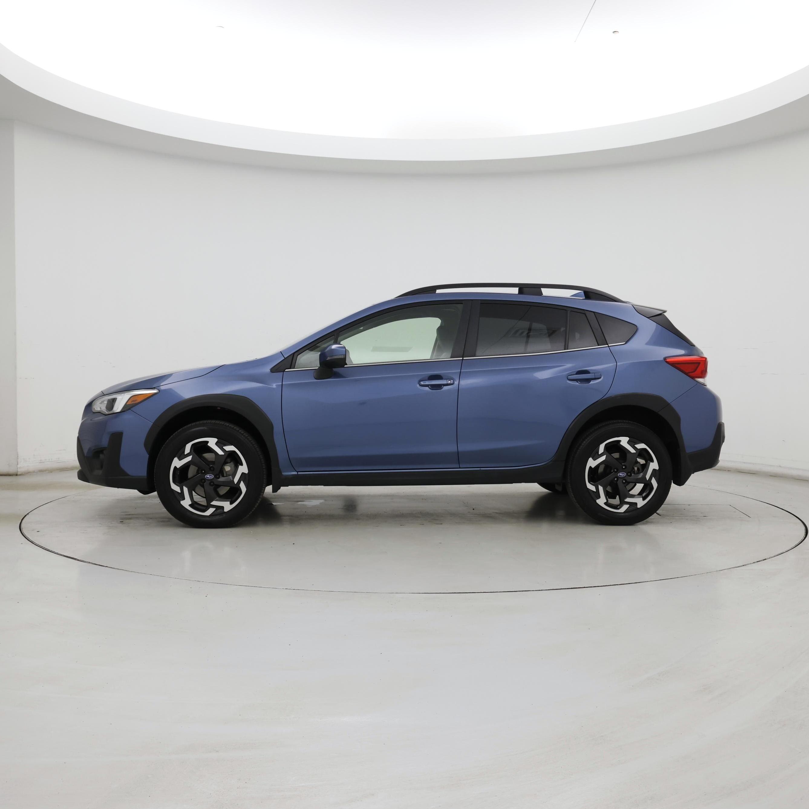 Thumbnail: 2021 Subaru Crosstrek - 3
