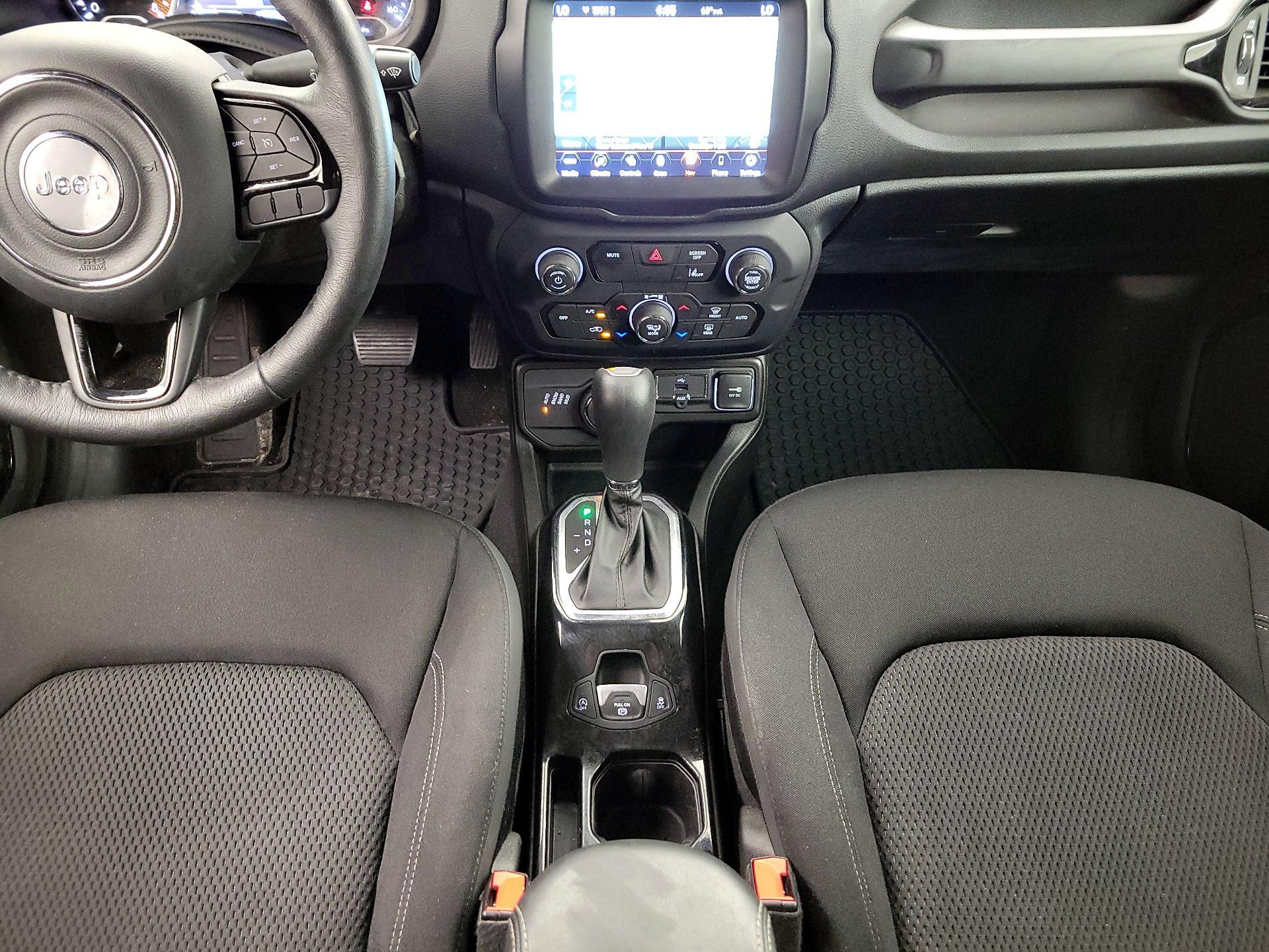 Thumbnail: 2022 Jeep Renegade - 18