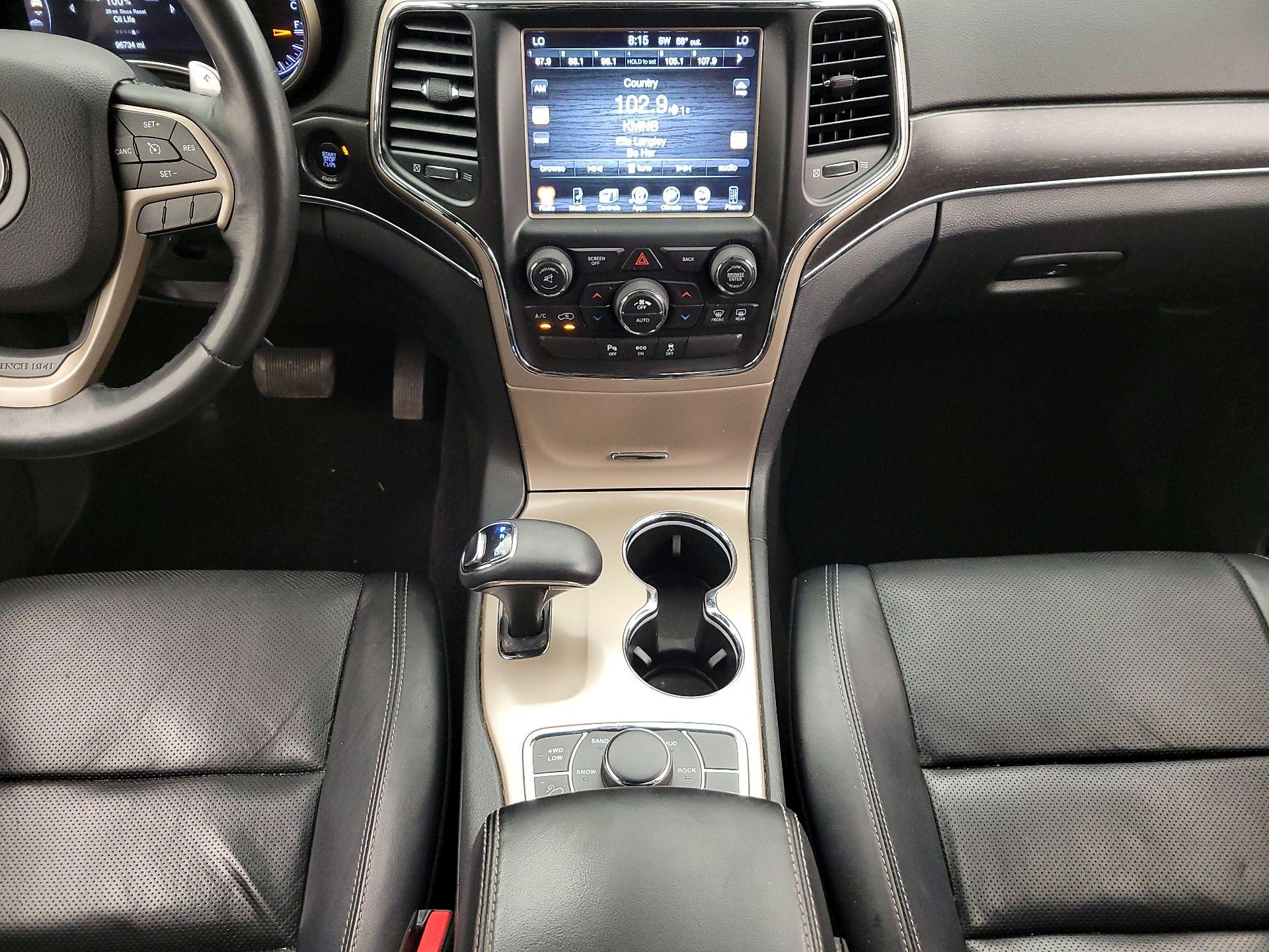 Thumbnail: 2015 Jeep Grand Cherokee - 18