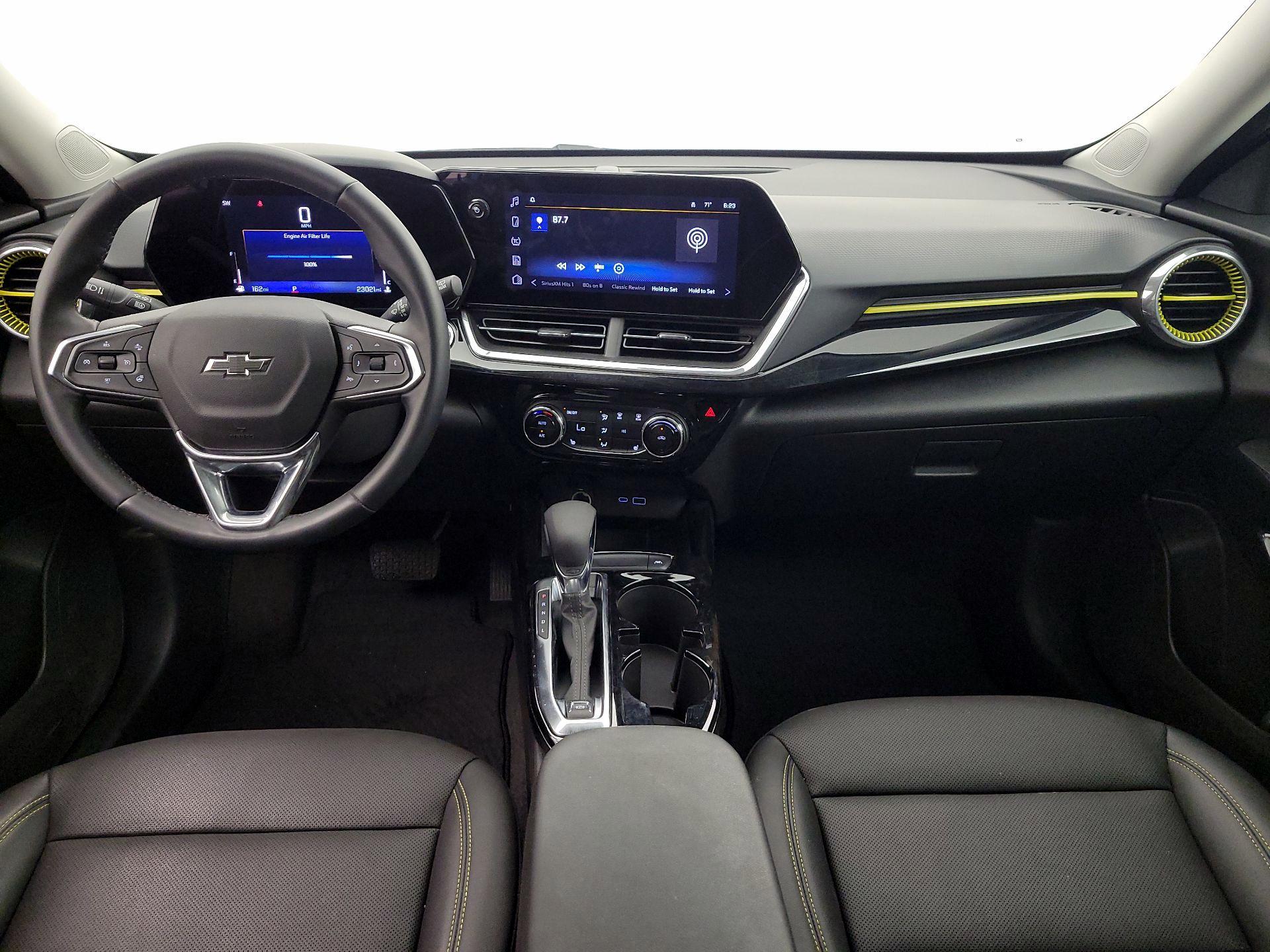Thumbnail: 2025 Chevrolet Trax - 9
