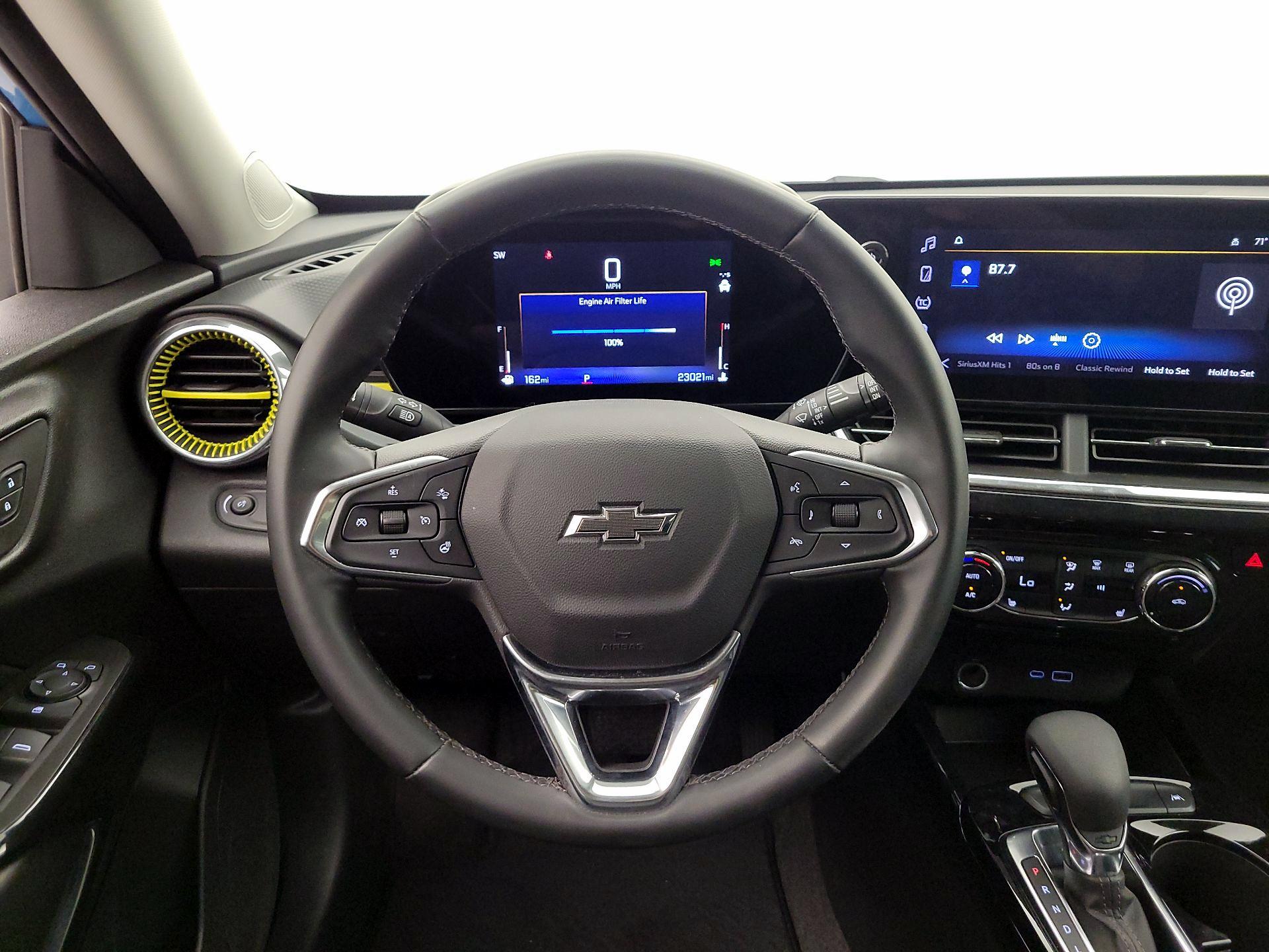 Thumbnail: 2025 Chevrolet Trax - 10