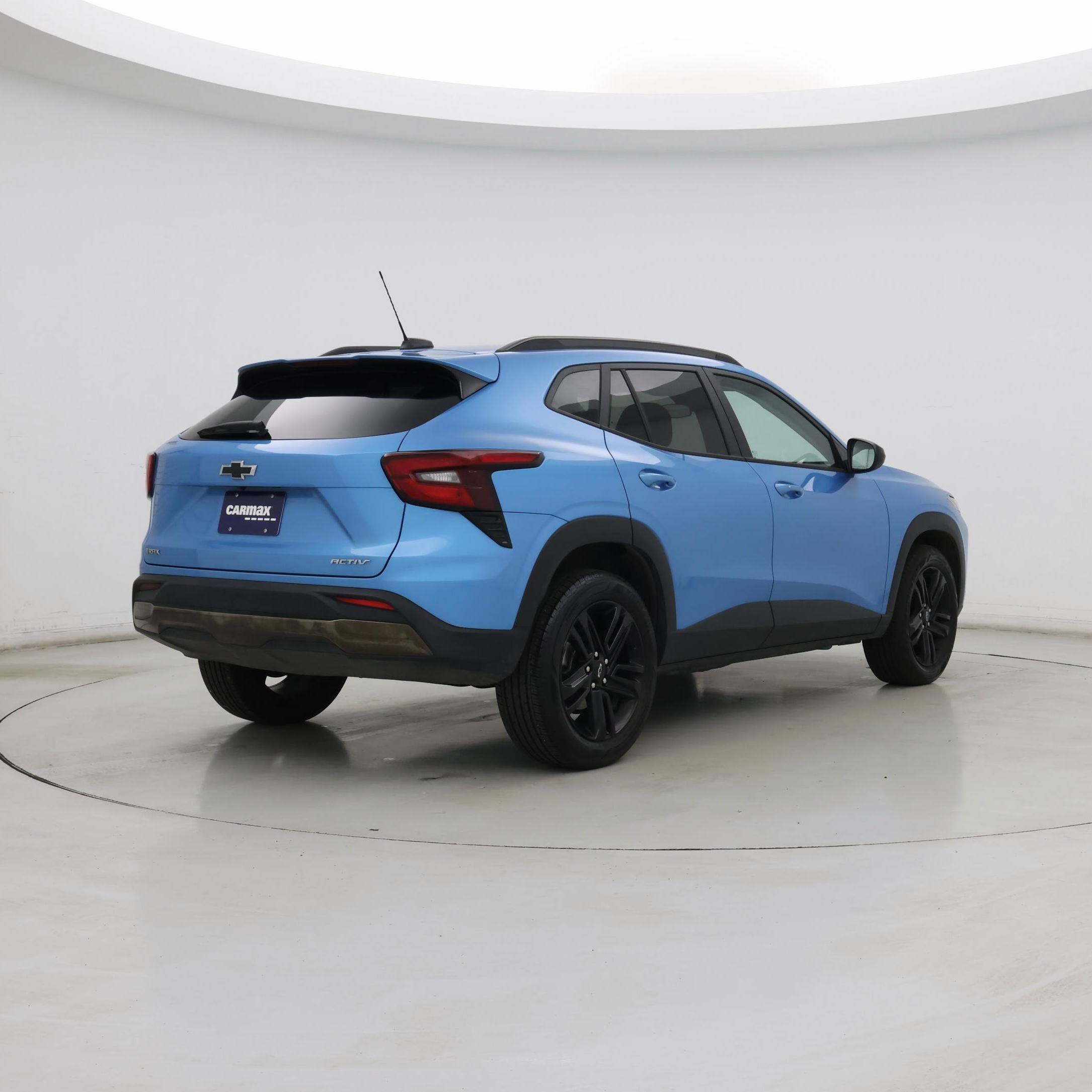 Thumbnail: 2025 Chevrolet Trax - 8