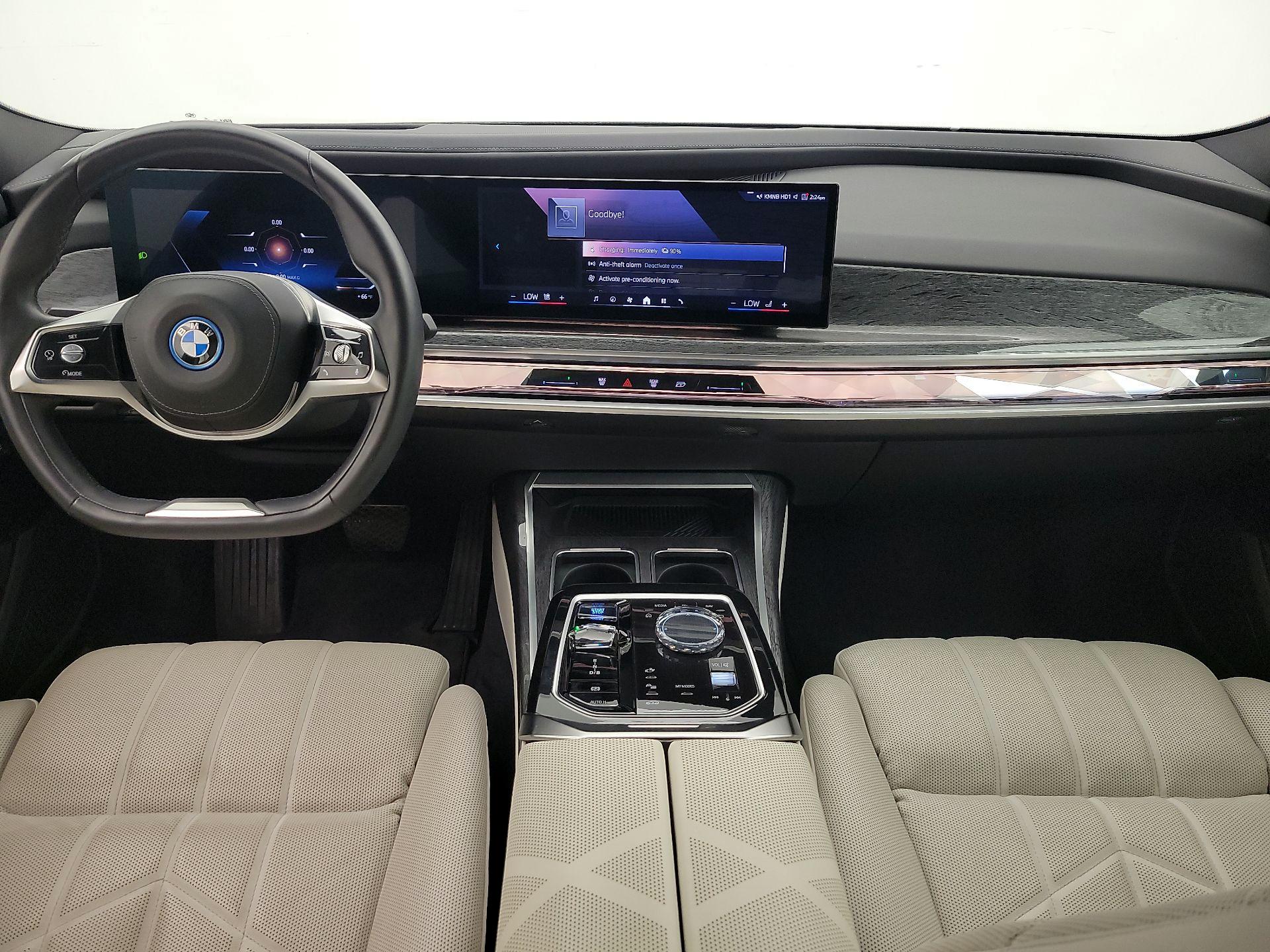Thumbnail: 2023 BMW i7 - 9