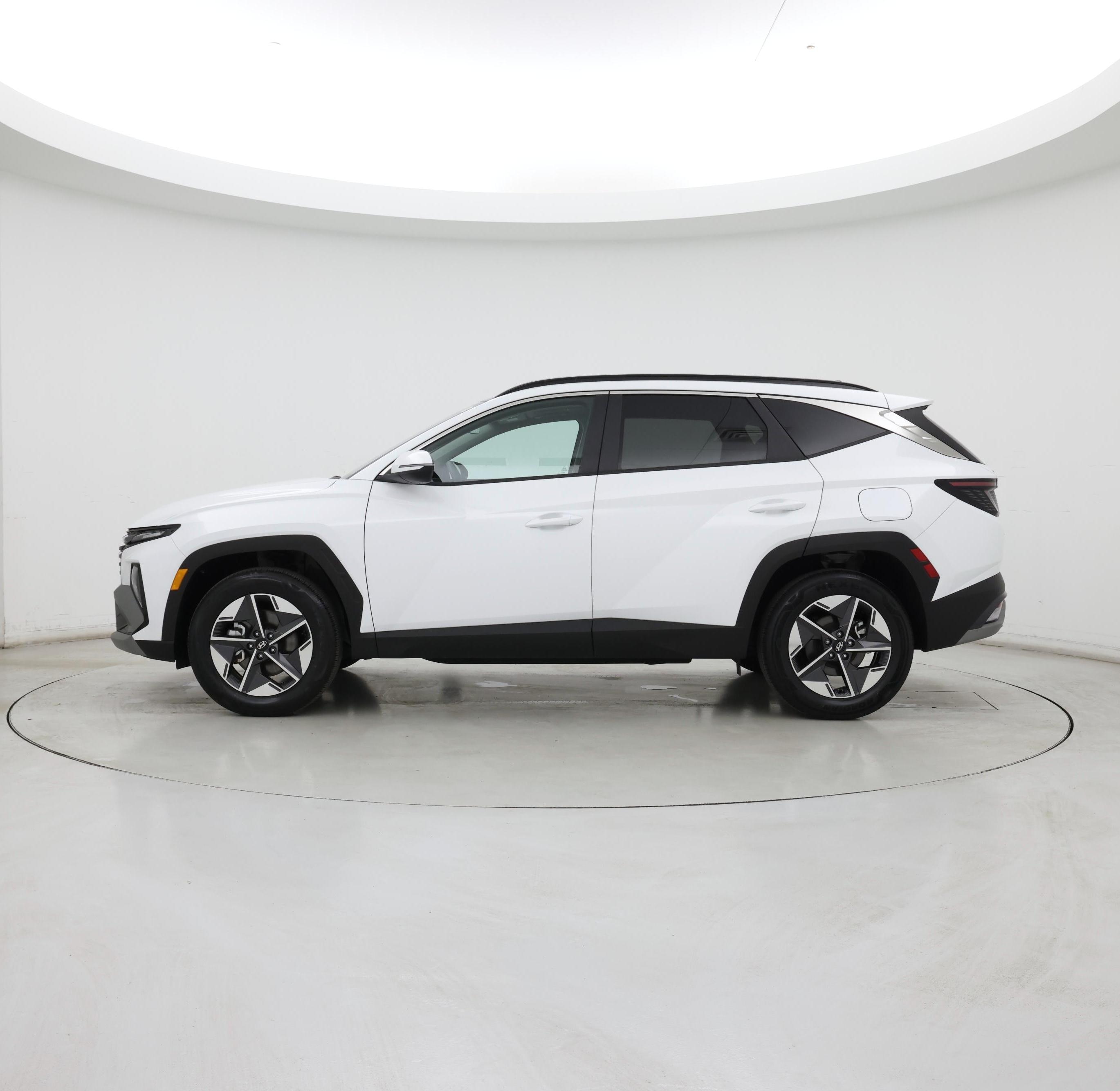 Thumbnail: 2025 Hyundai Tucson - 3