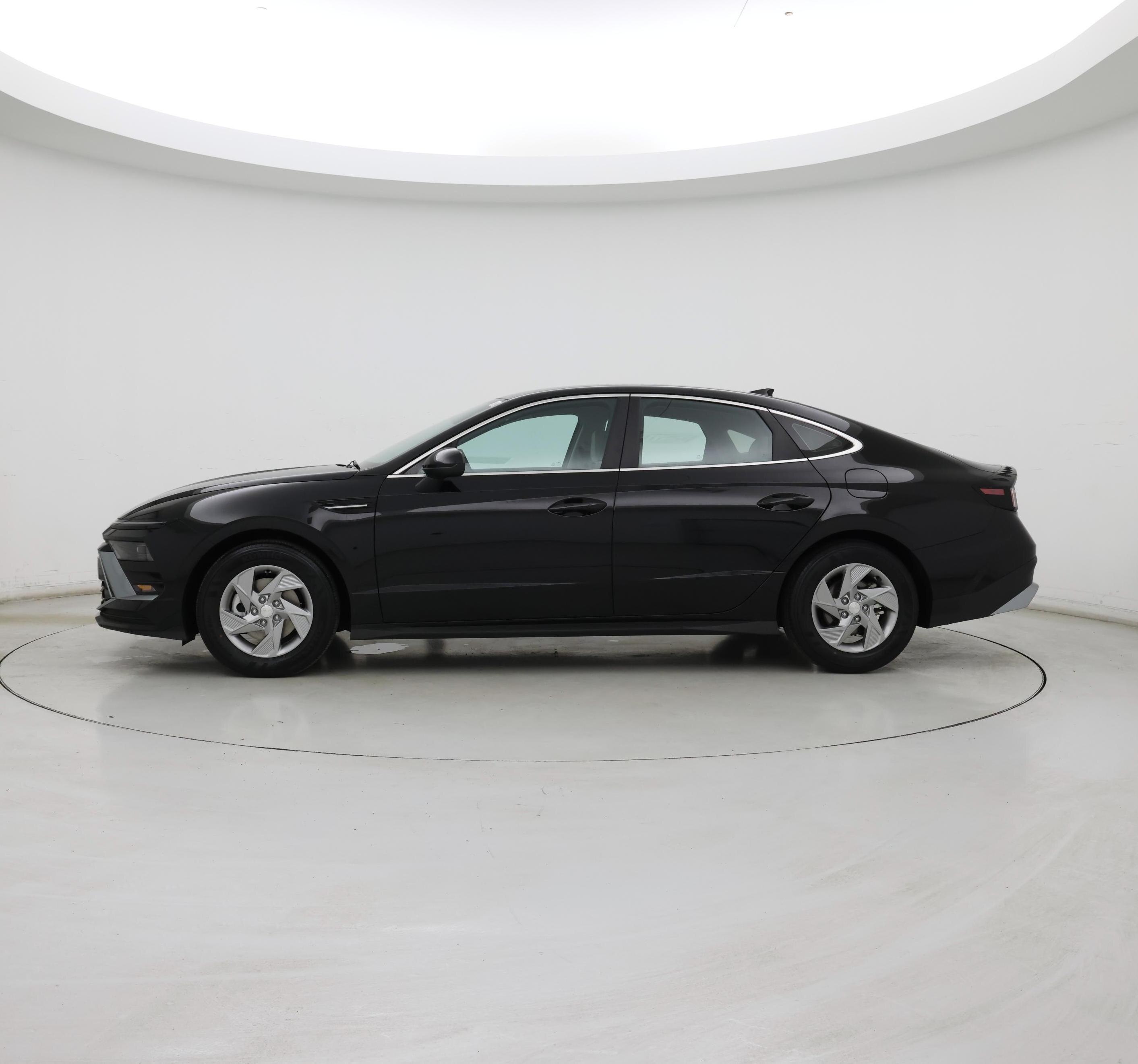 Thumbnail: 2025 Hyundai Sonata - 3