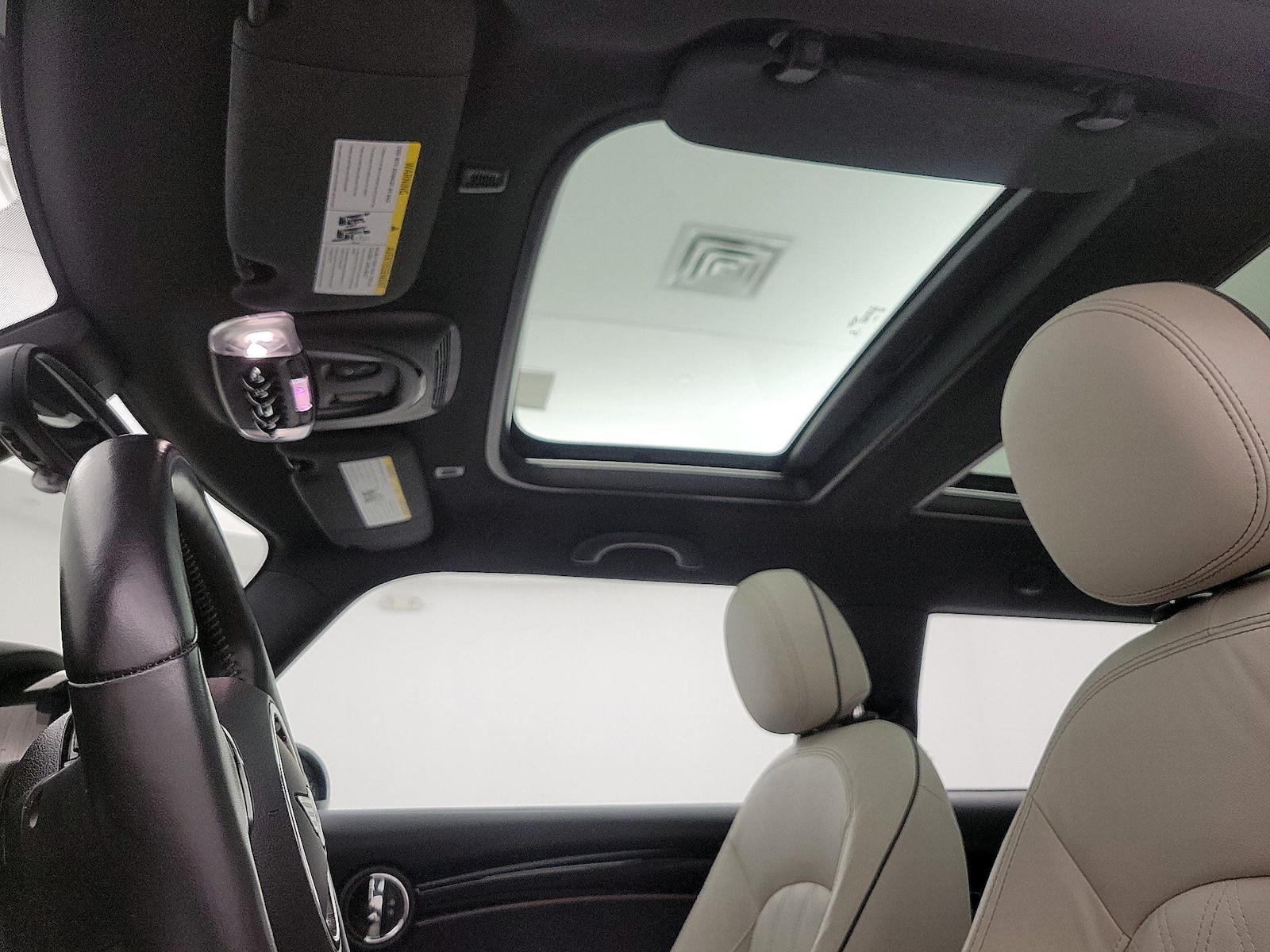 2022 MINI Hardtop 2 Door SE - Photo 21
