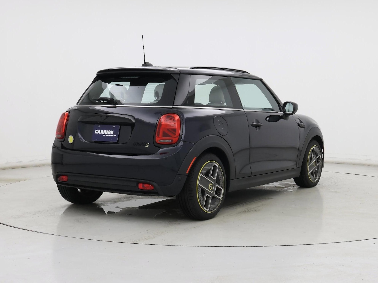 2022 MINI Hardtop 2 Door SE - Photo 9