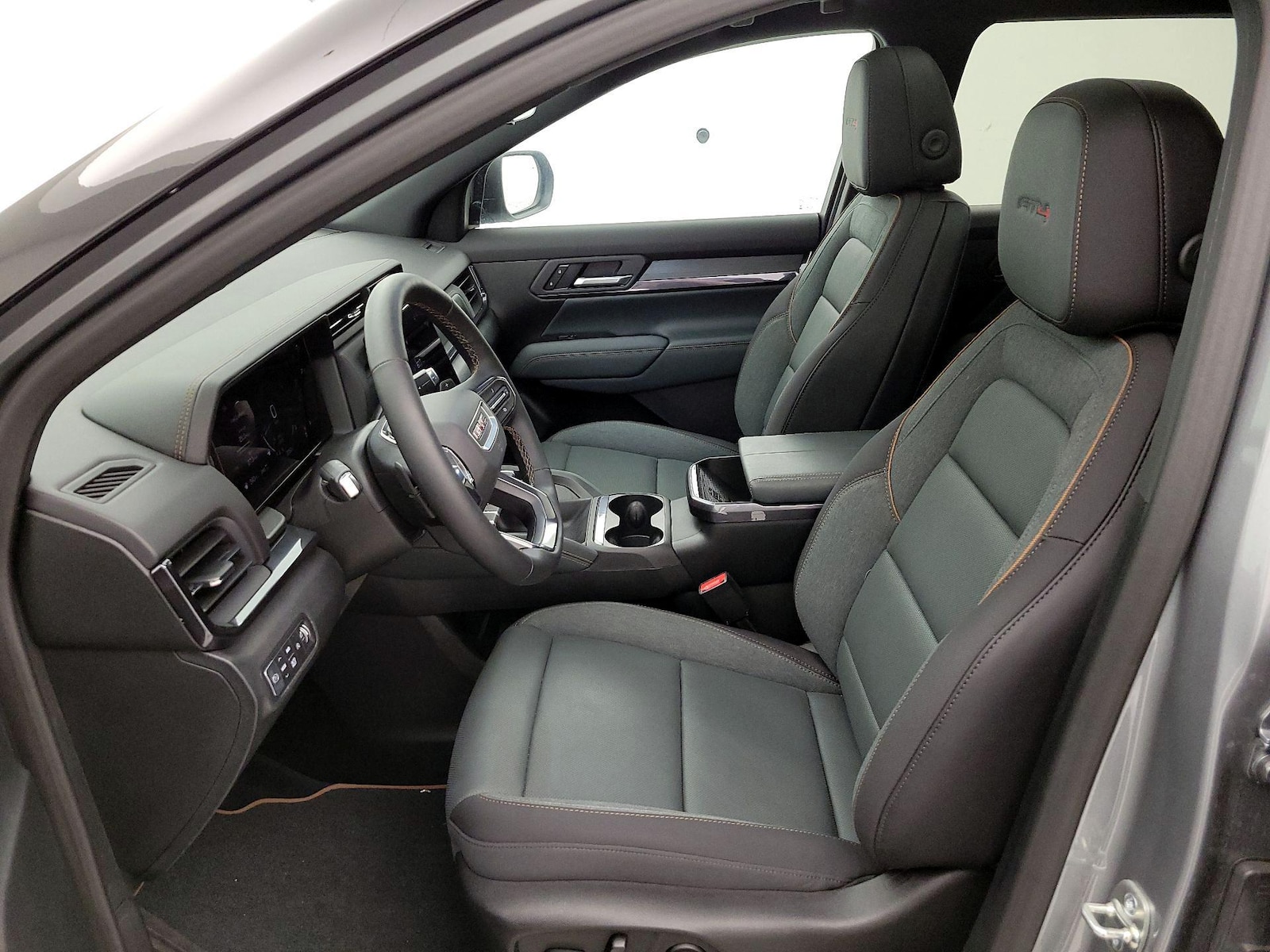 2026 GMC Terrain AT4 - Photo 12