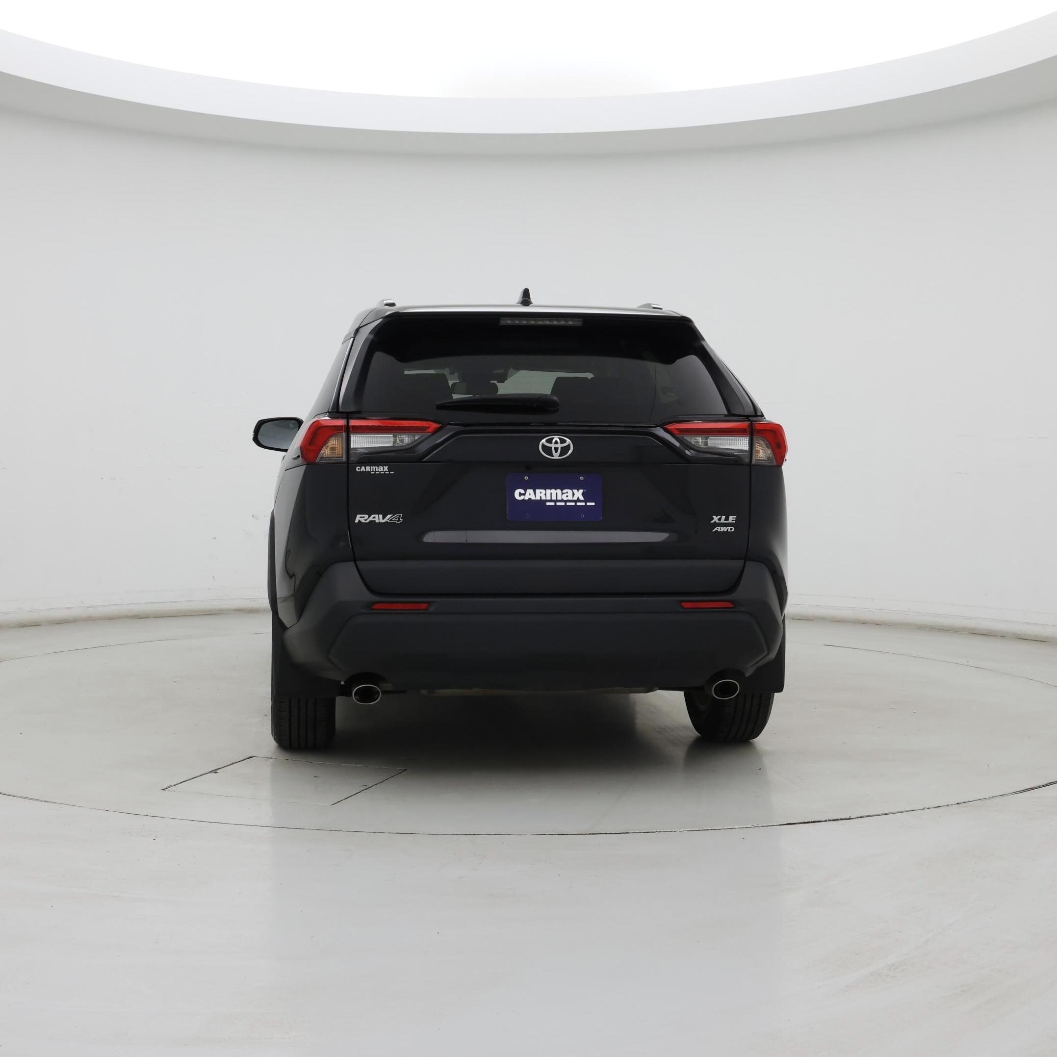 Thumbnail: 2021 Toyota RAV4 - 6