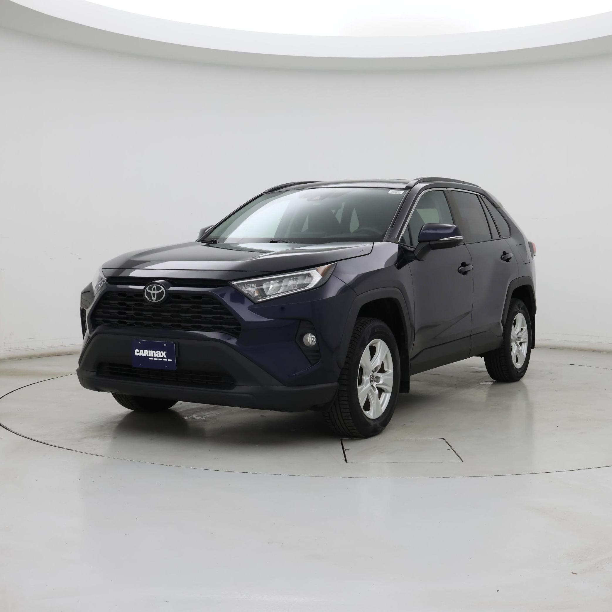 Thumbnail: 2021 Toyota RAV4 - 4
