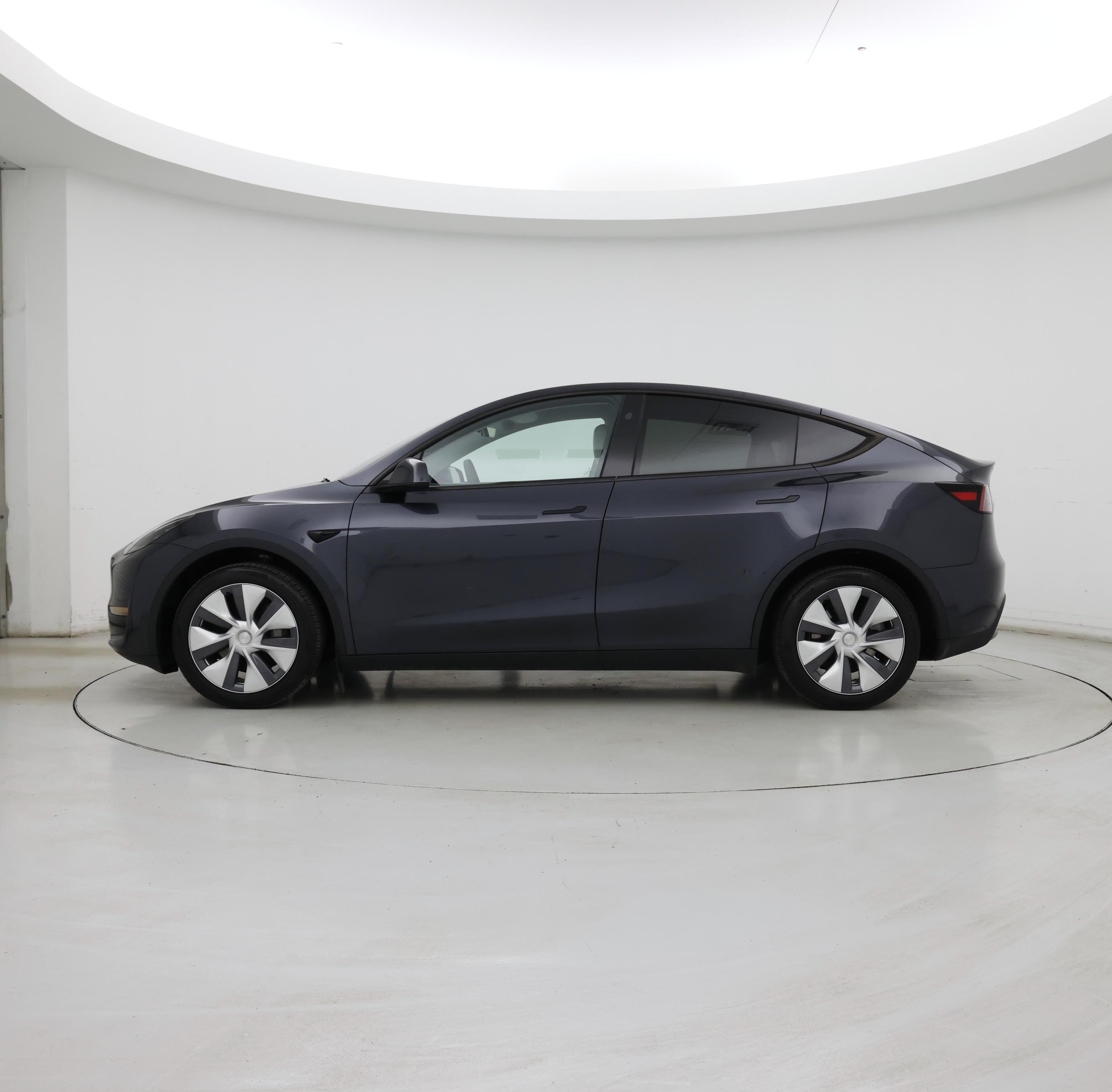 Thumbnail: 2024 Tesla Model Y - 3