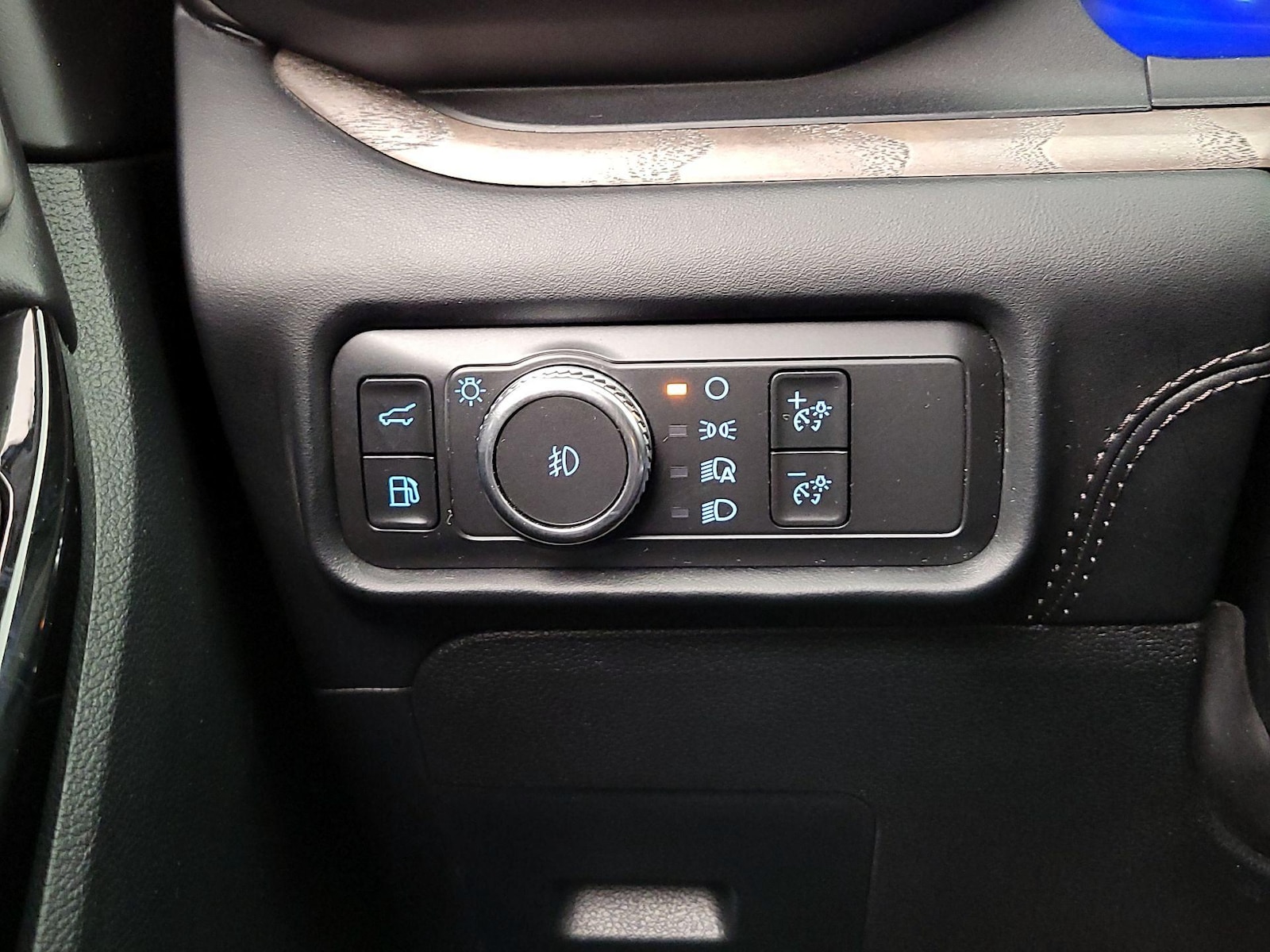 2021 Ford Explorer Platinum - Photo 14