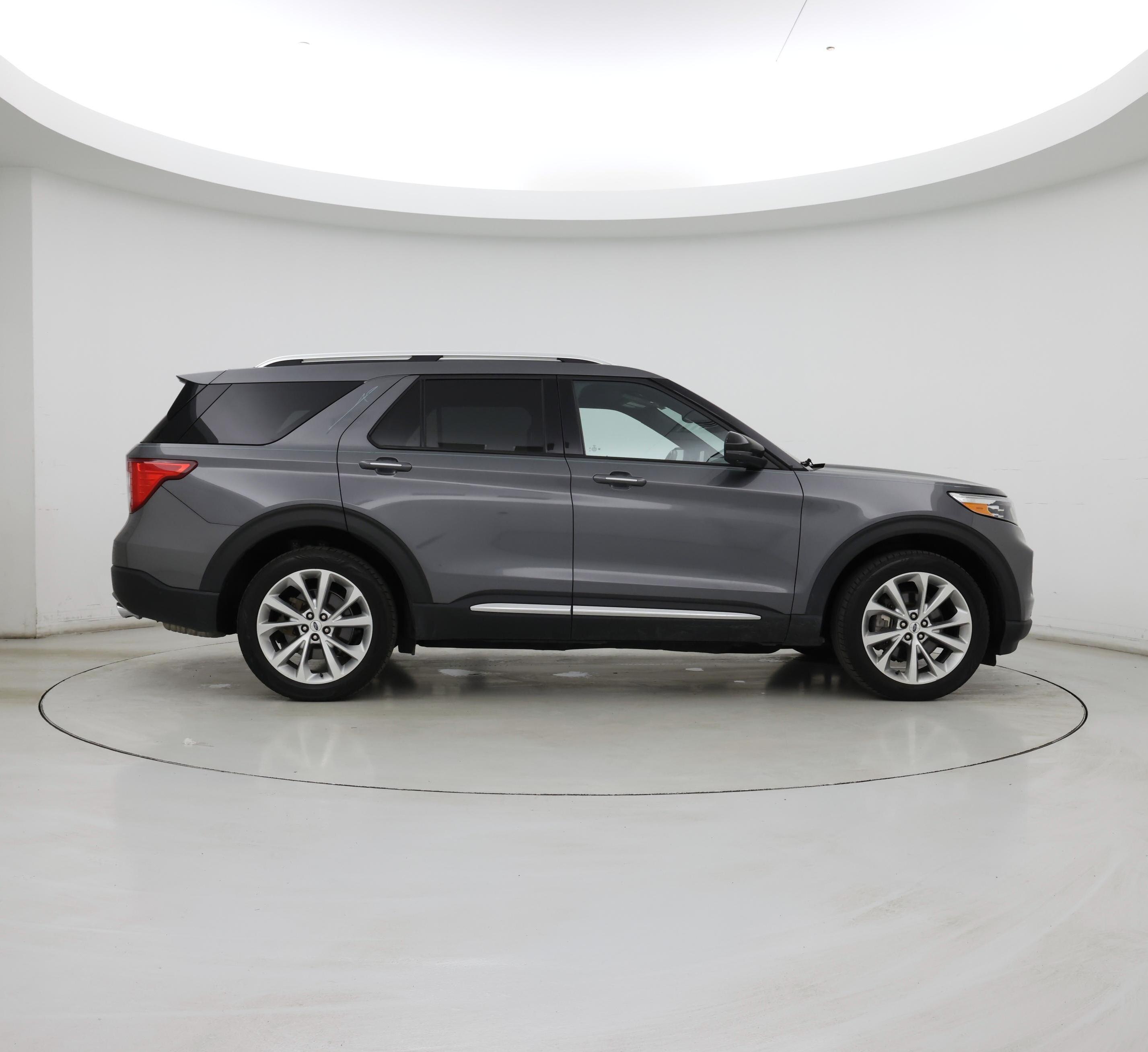 Thumbnail: 2021 Ford Explorer - 7