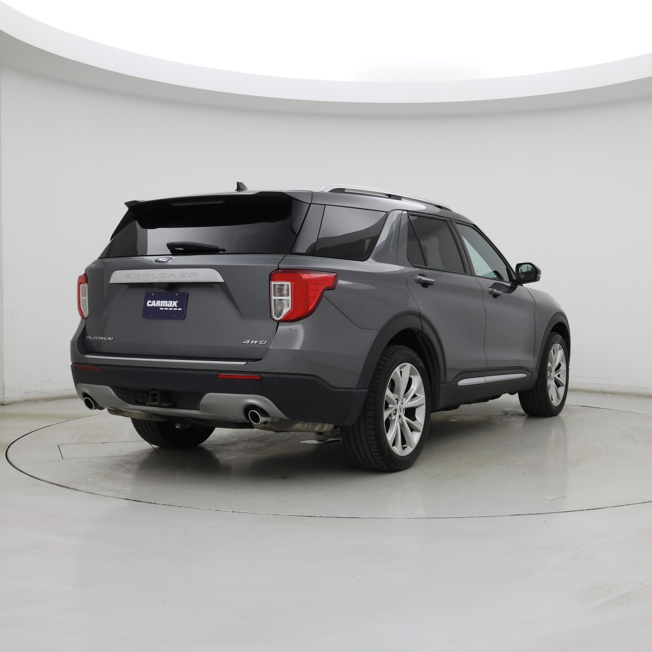 Thumbnail: 2021 Ford Explorer - 8