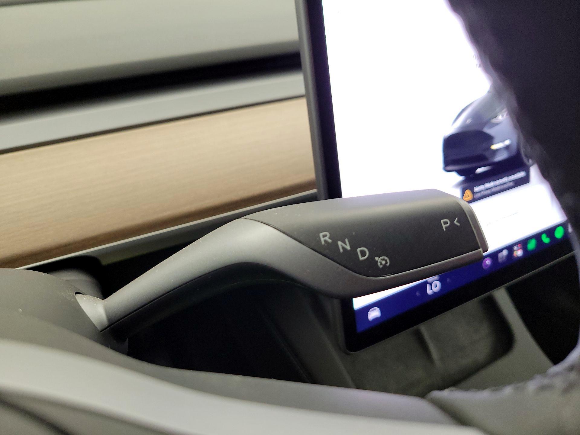 Thumbnail: 2023 Tesla Model Y - 17