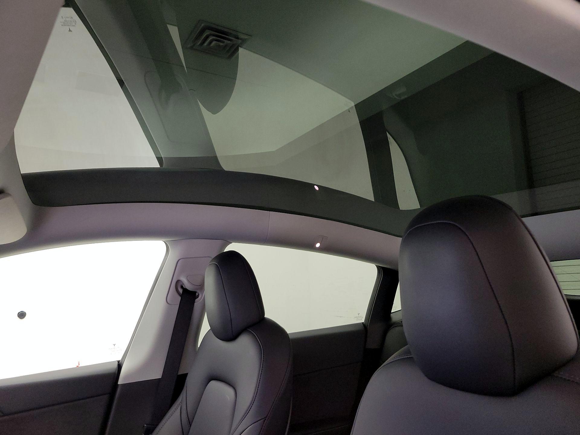 Thumbnail: 2023 Tesla Model Y - 19