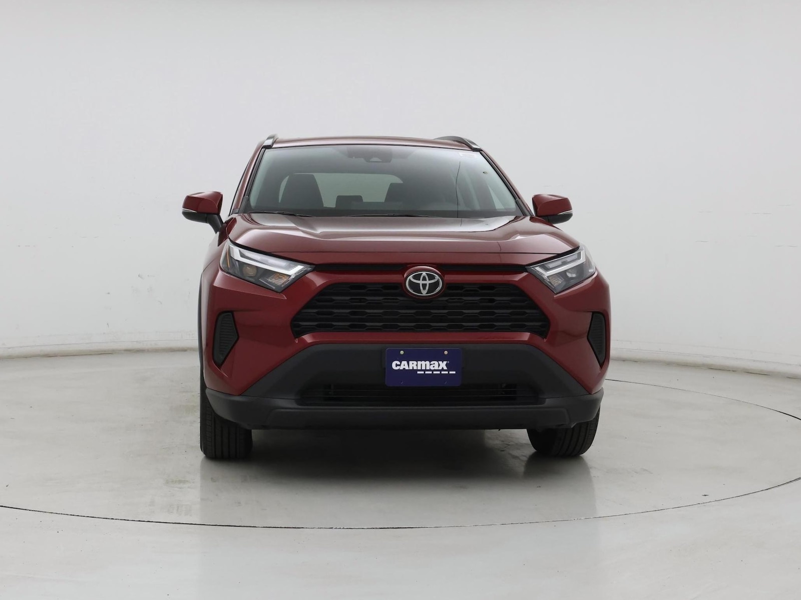 2024 Toyota RAV4 XLE - Photo 6