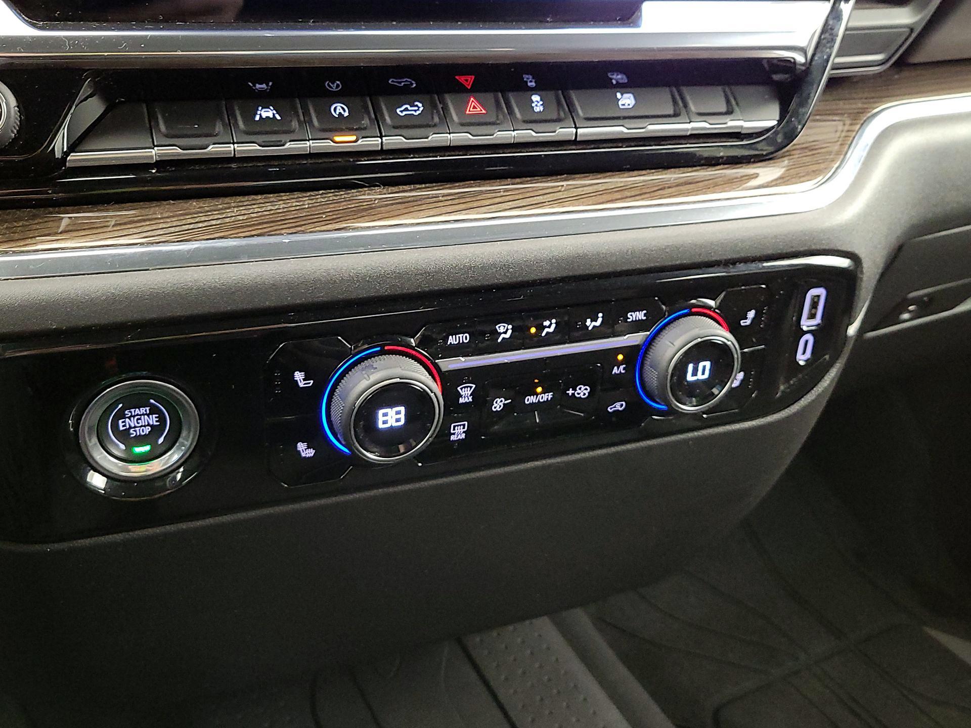 Thumbnail: 2024 Chevrolet Silverado 1500 - 16