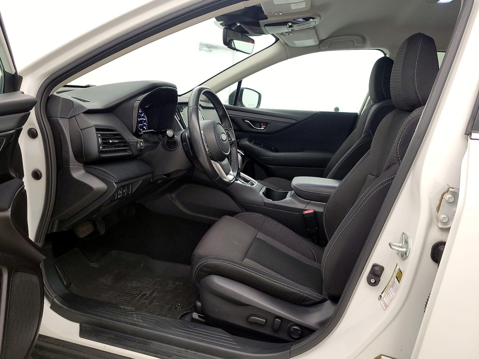 2023 Subaru Outback Premium - Photo 12