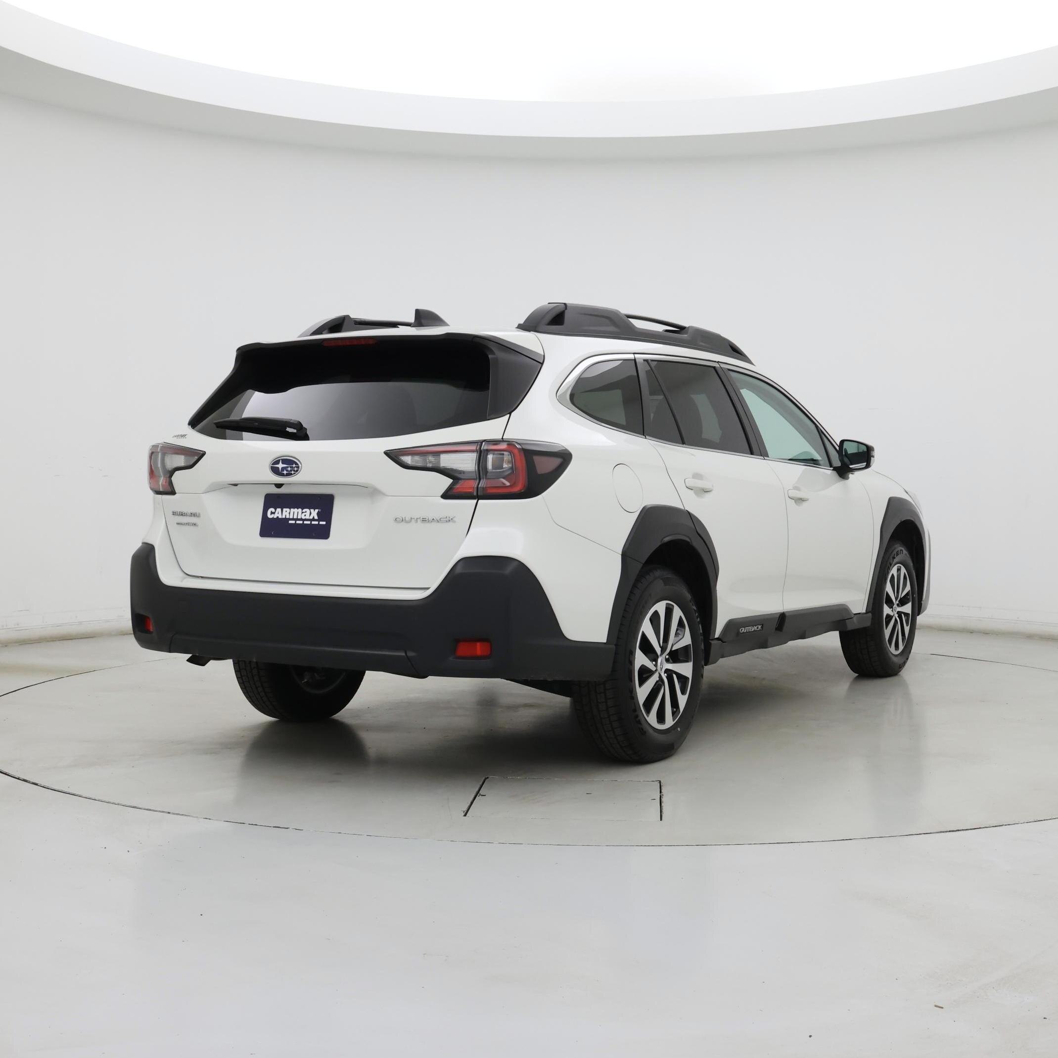 Thumbnail: 2023 Subaru Outback - 8