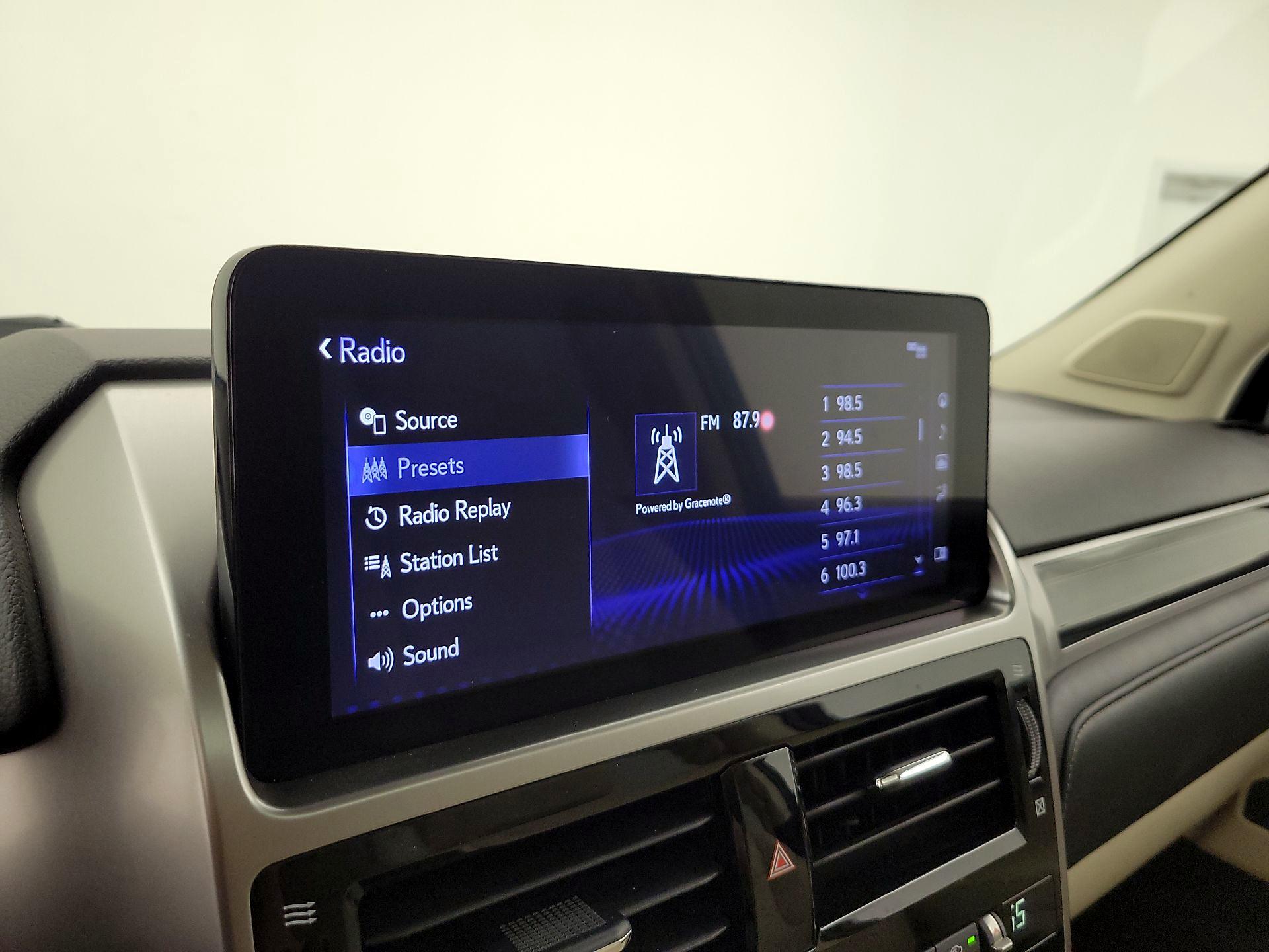 Thumbnail: 2022 Lexus GX - 16