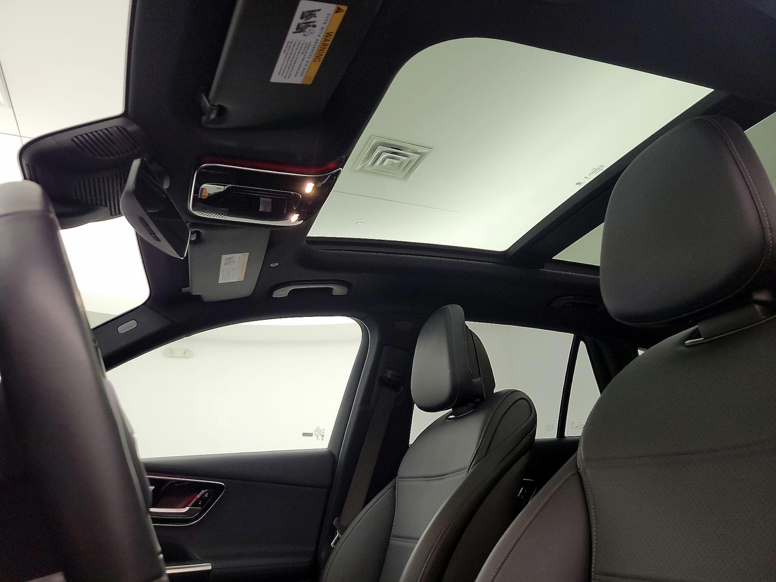 2025 Mercedes-Benz GLC Base - Photo 20