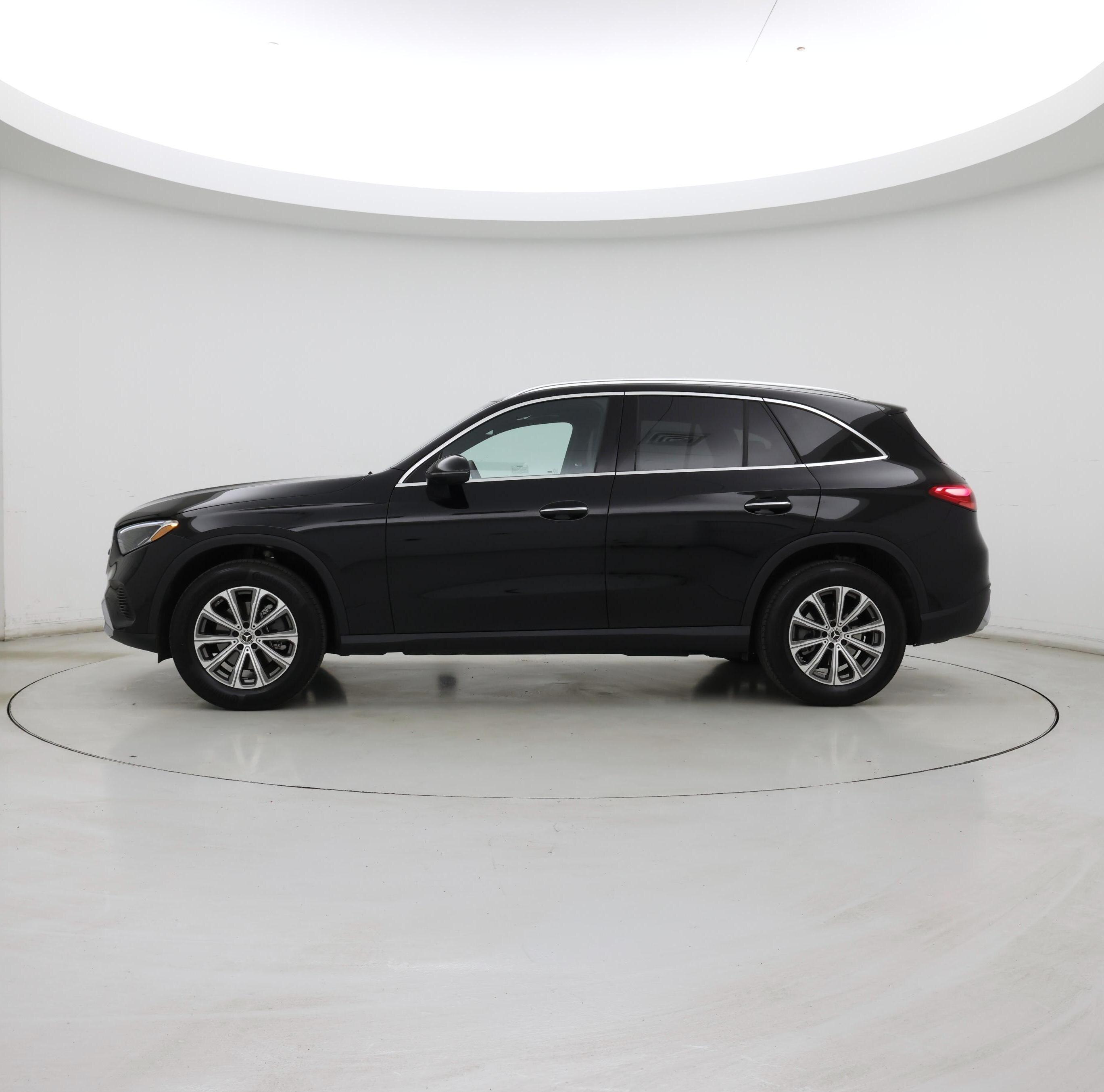 Thumbnail: 2025 Mercedes-Benz GLC - 3