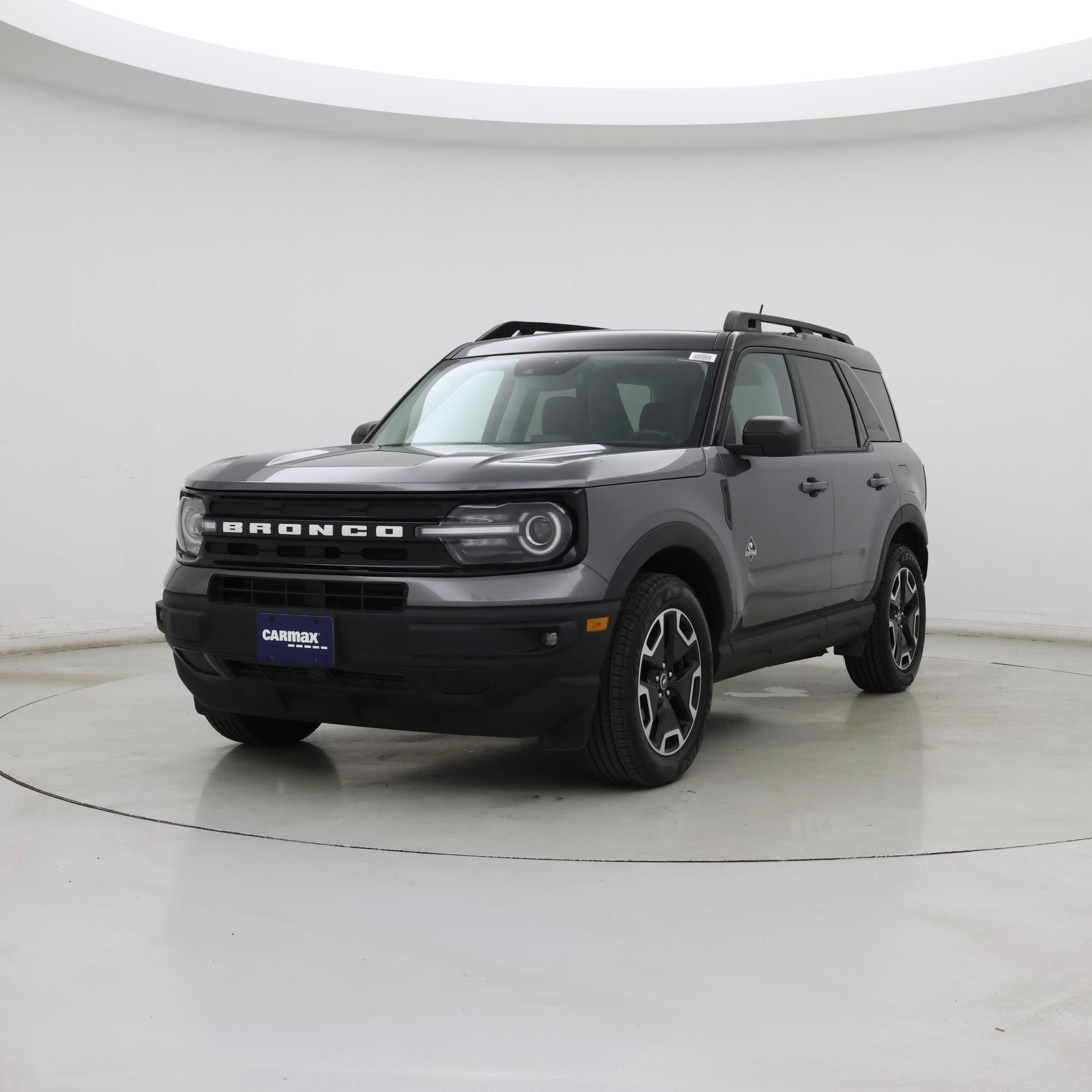 Thumbnail: 2023 Ford Bronco Sport - 4