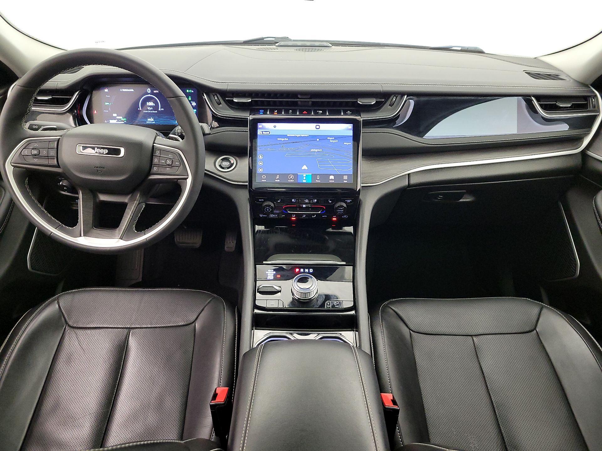 Thumbnail: 2022 Jeep Grand Cherokee - 9