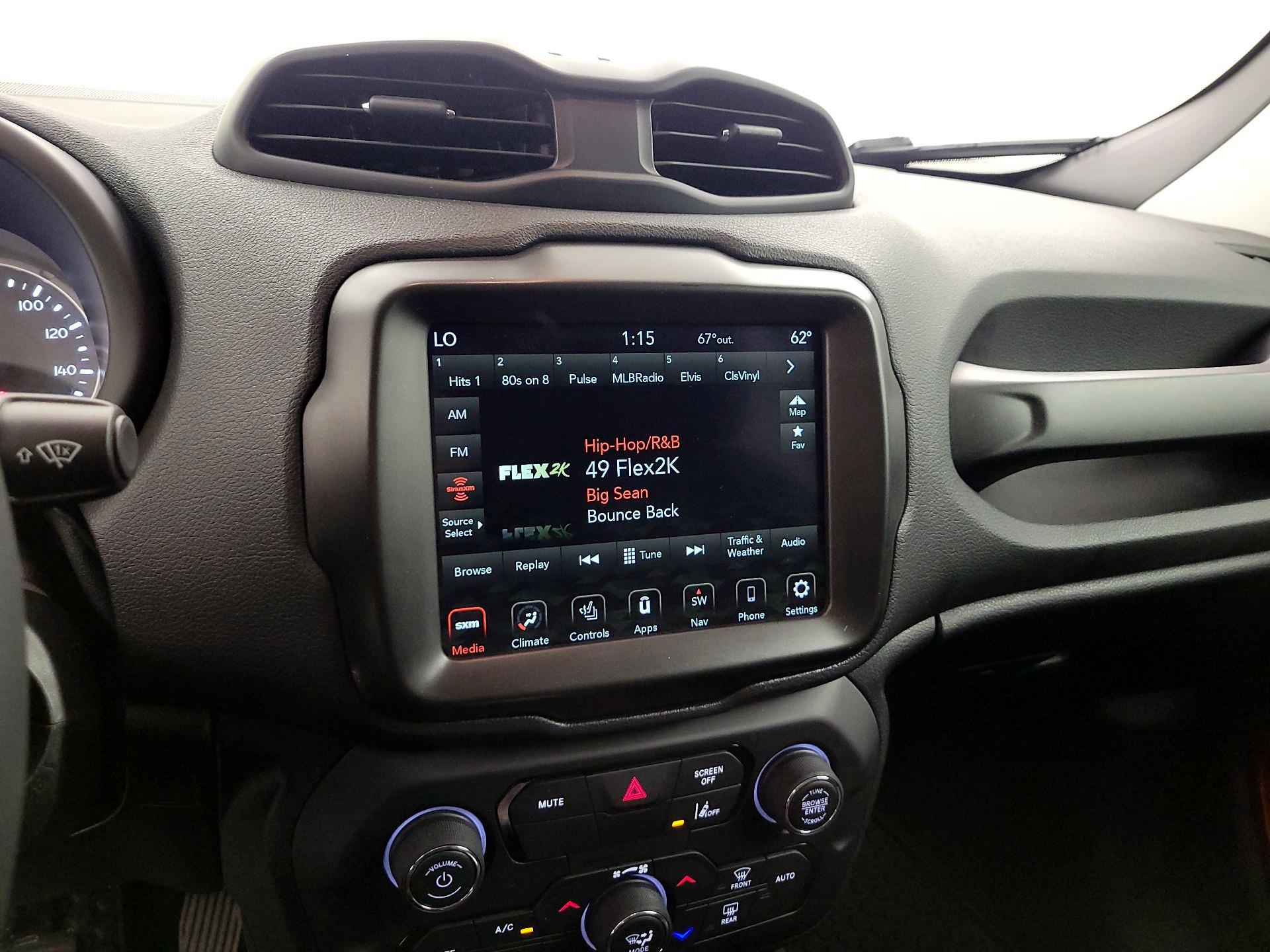 Thumbnail: 2022 Jeep Renegade - 16