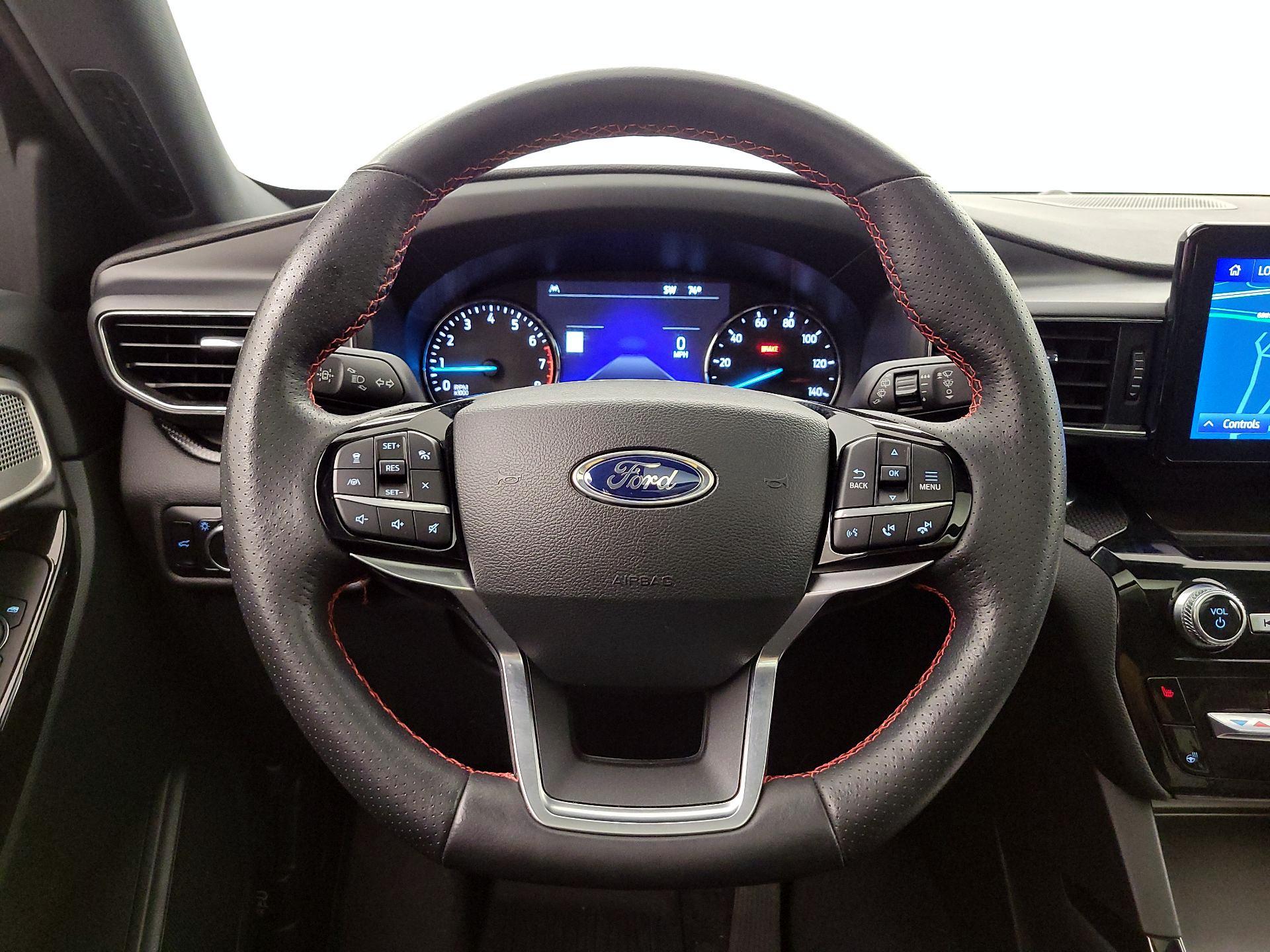 Thumbnail: 2023 Ford Explorer - 10