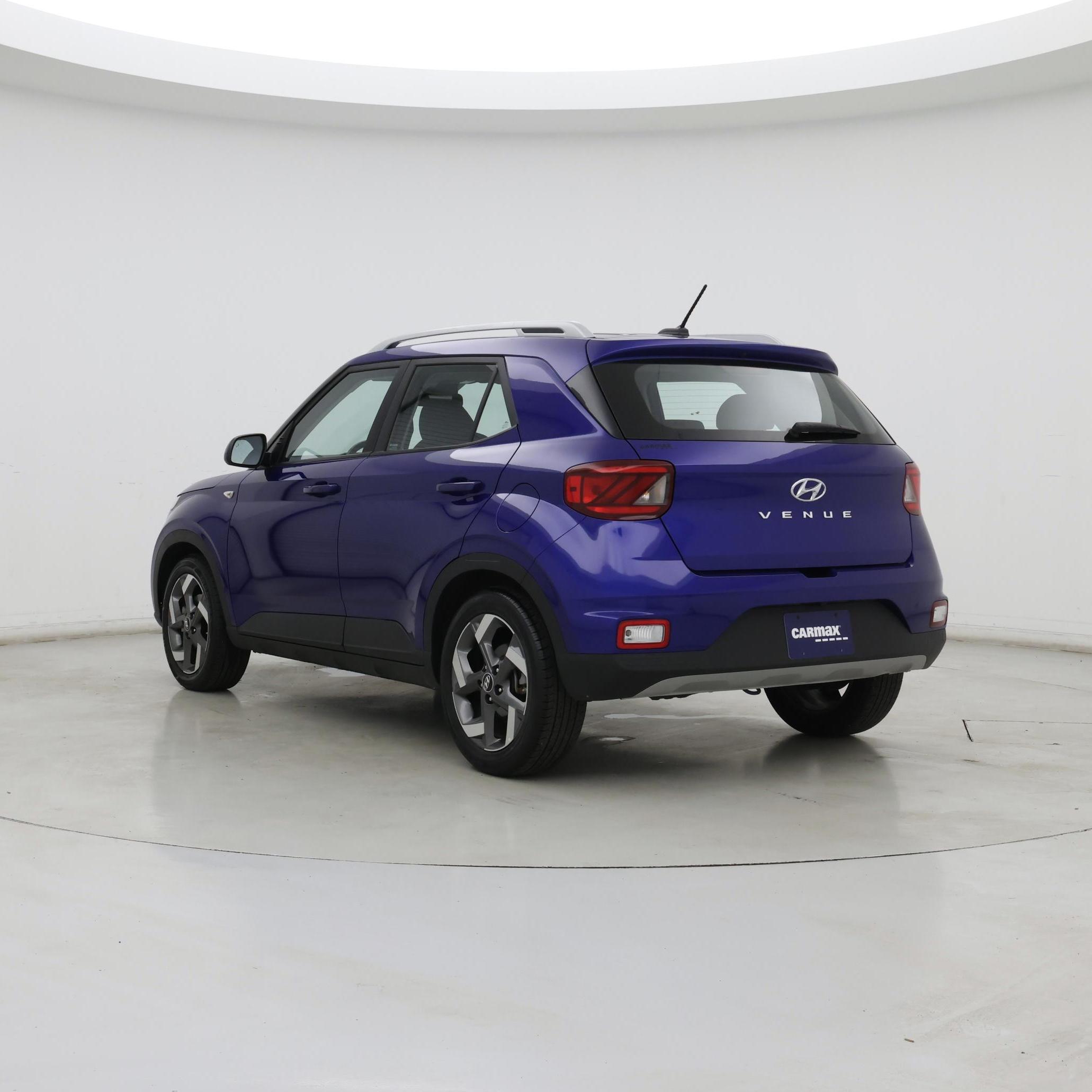Thumbnail: 2025 Hyundai Venue - 2