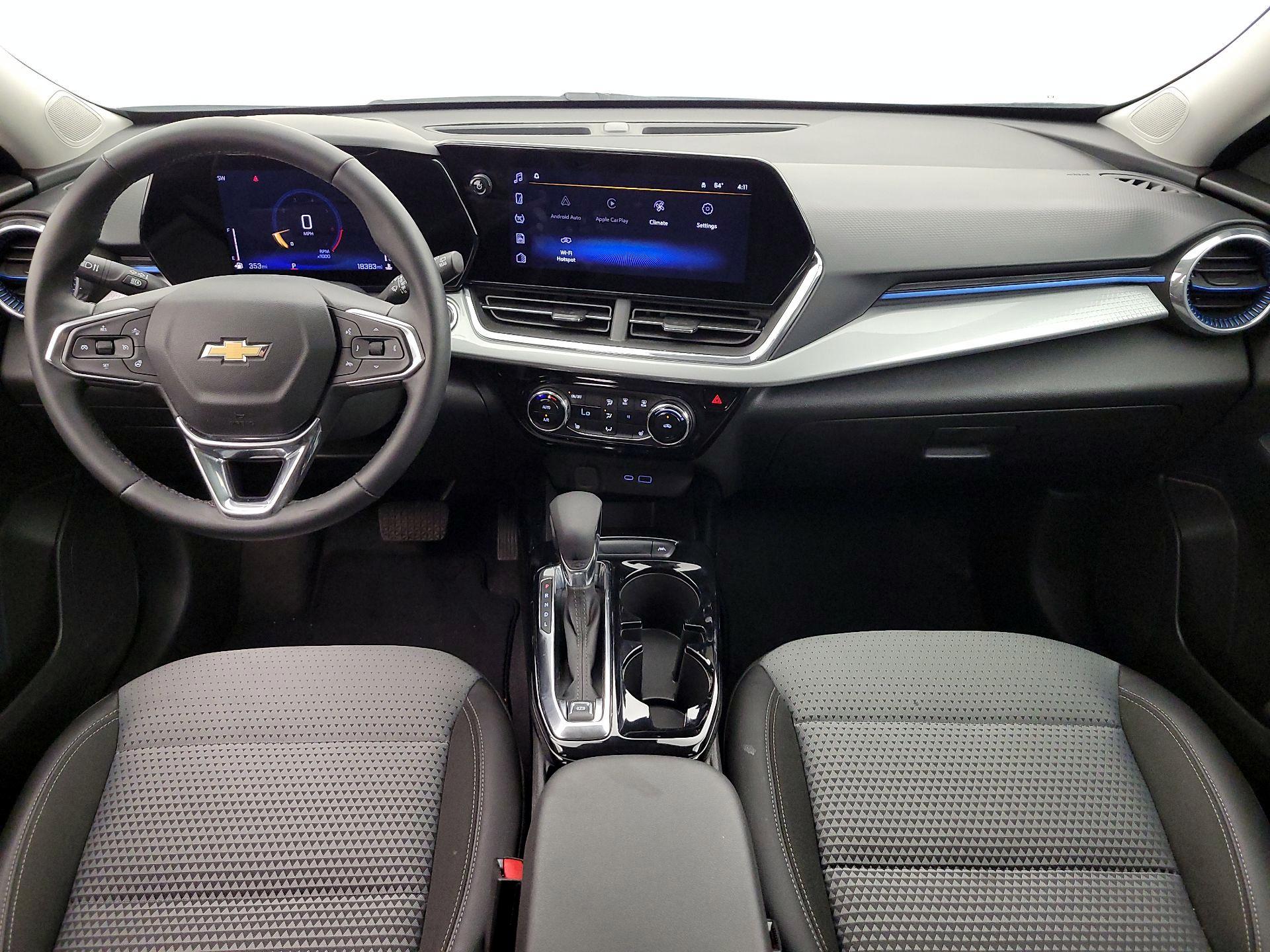 Thumbnail: 2025 Chevrolet Trax - 9