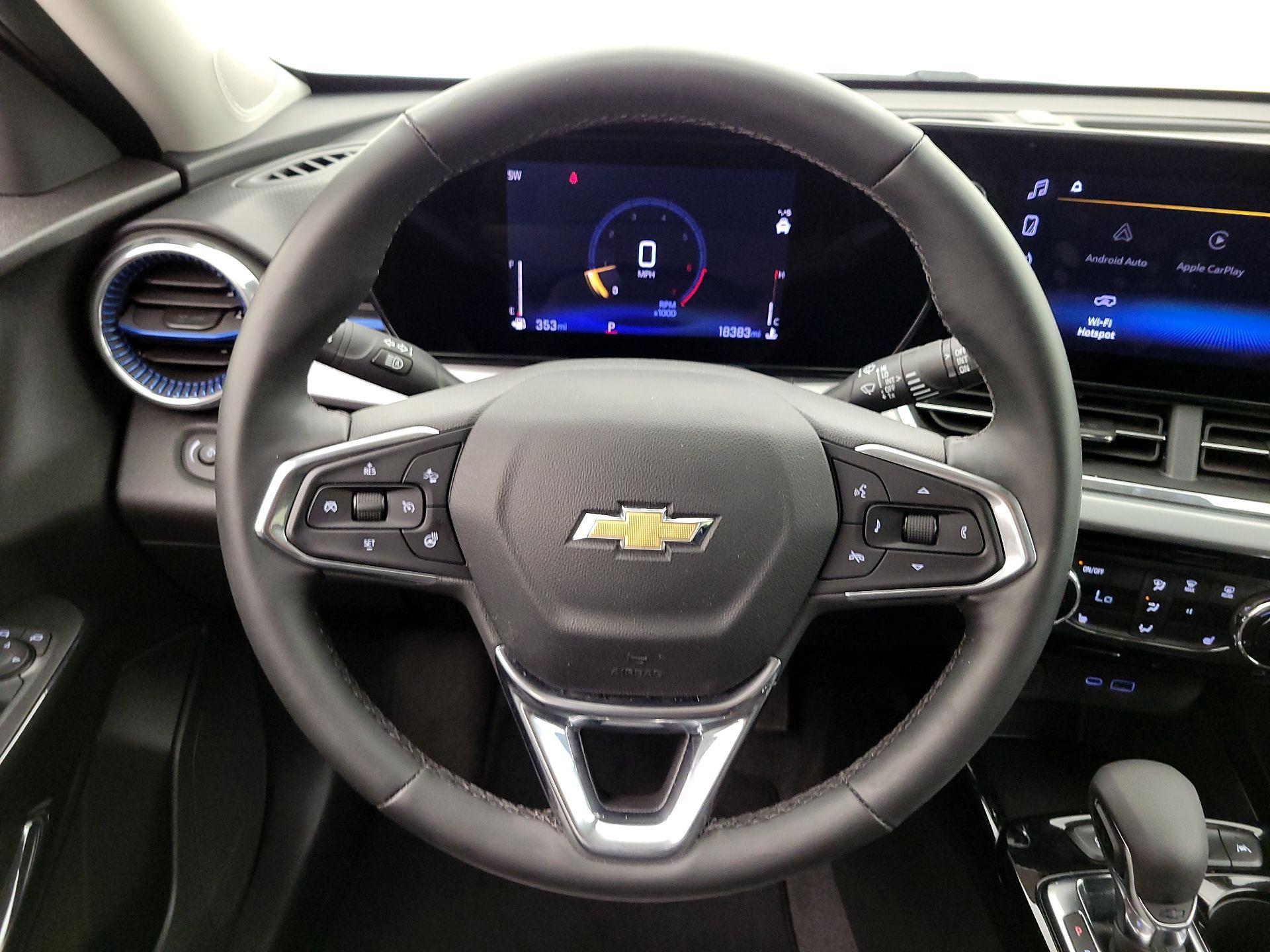 Thumbnail: 2025 Chevrolet Trax - 10