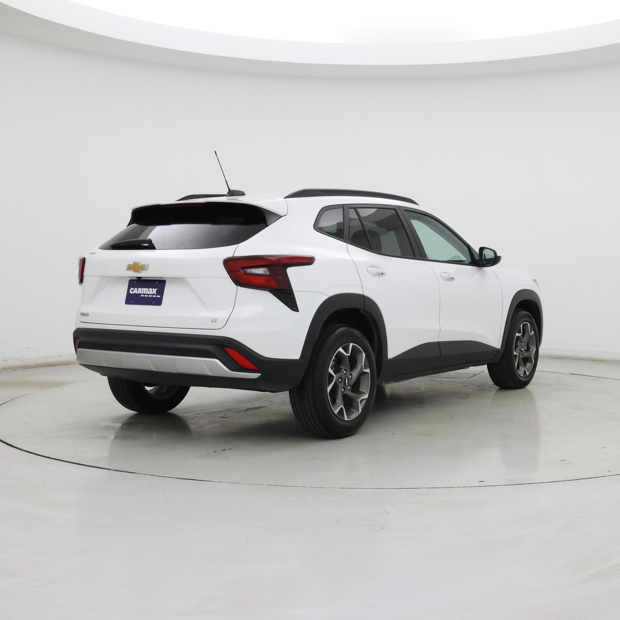 Thumbnail: 2025 Chevrolet Trax - 8